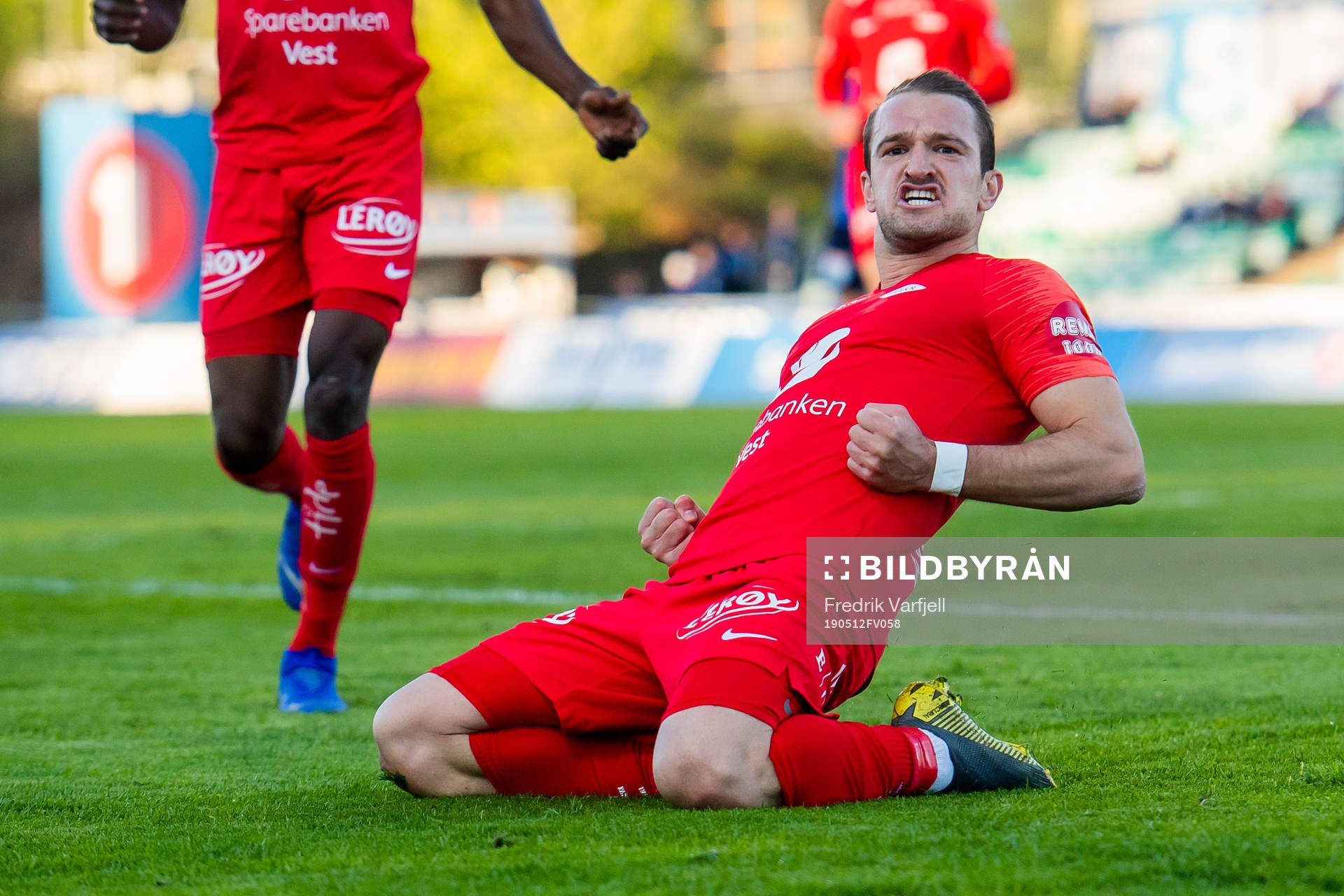 Veton Berisha of Brann celebrates