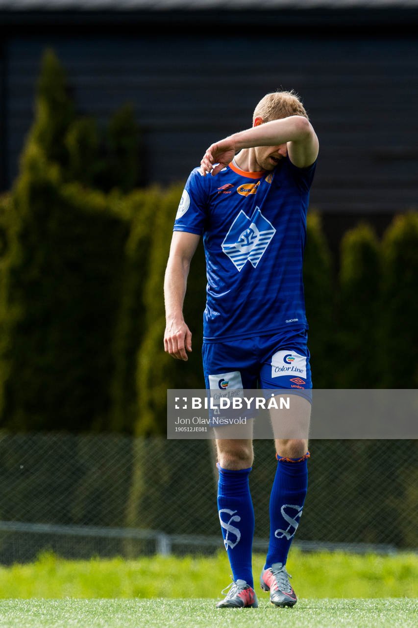 Peter Orry Larsen of Aalesund looks dejected