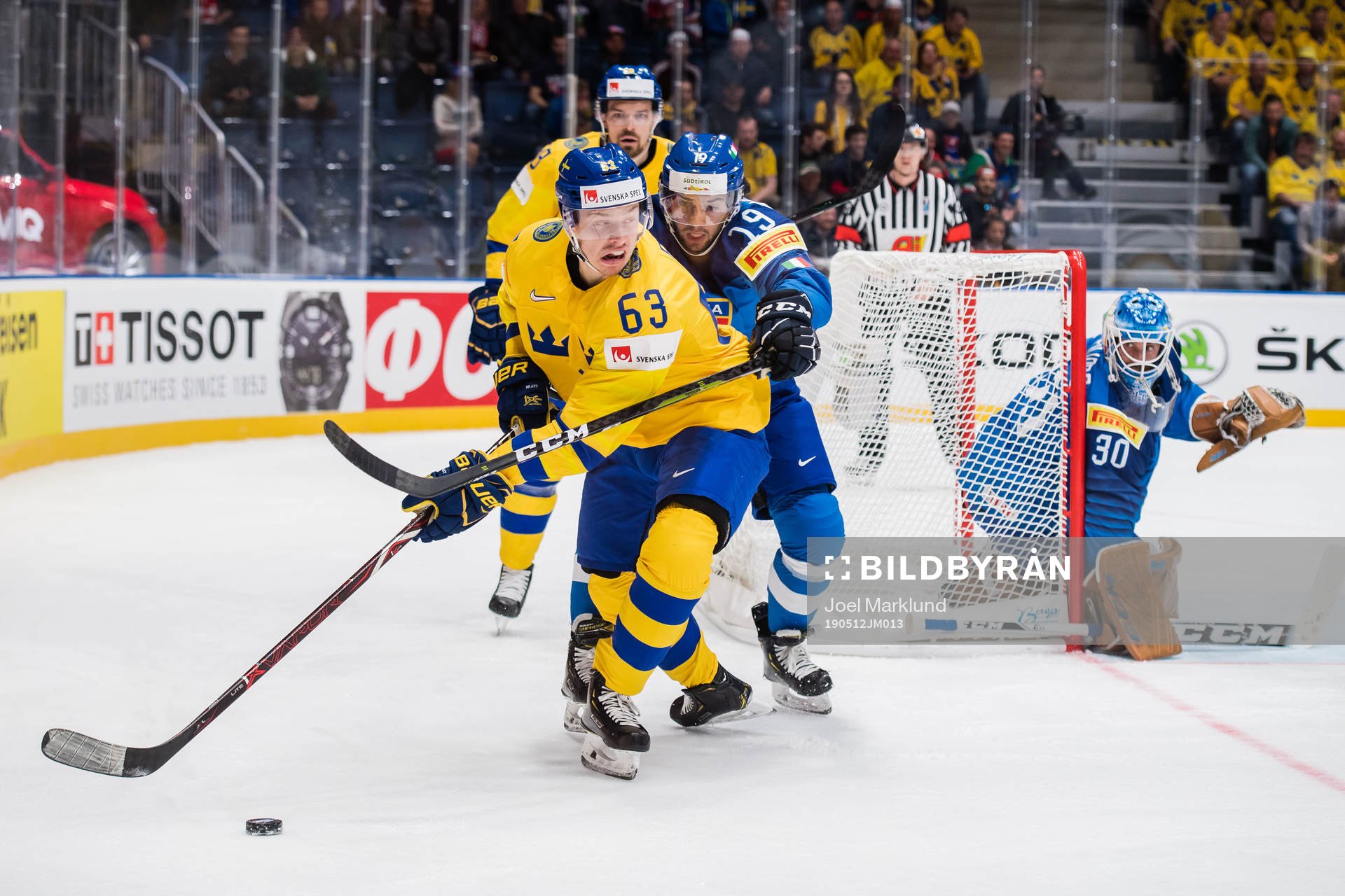 Jesper Bratt of Sweden and Raphael Andergassen of Italy