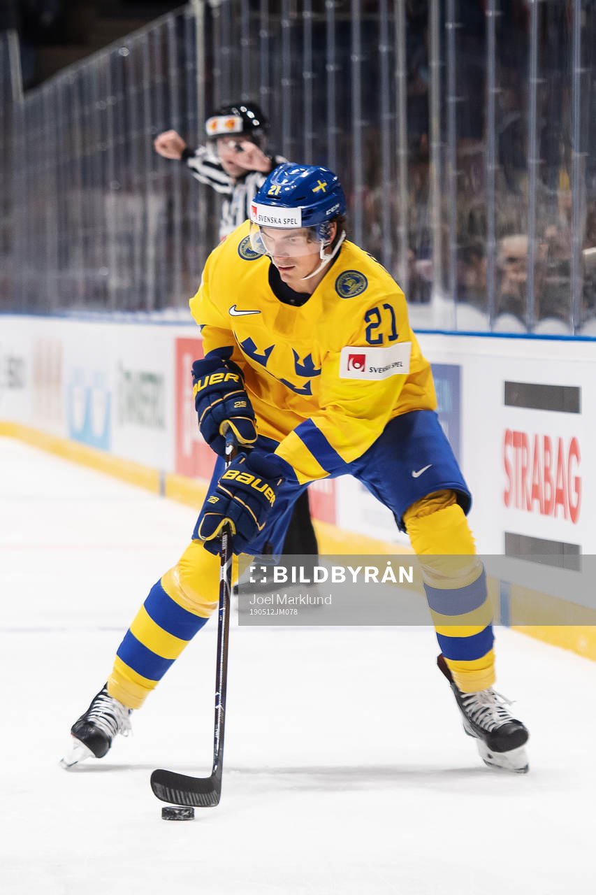 Loui Eriksson of Sweden