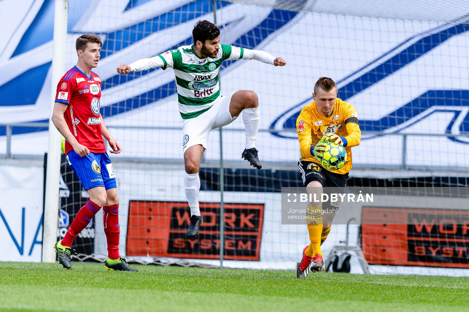 Västerås Karwan Safari oroar vid Östers målvakt Tobias