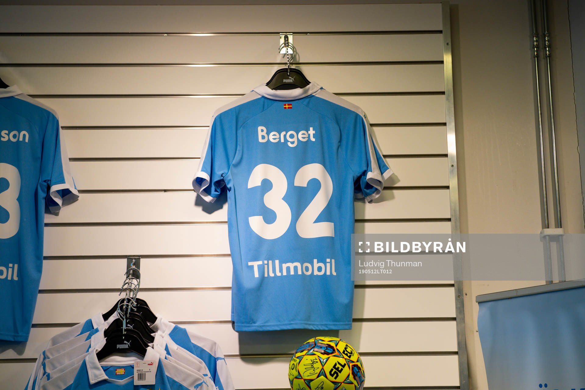 Malmö FFs Jo Inge Bergets matchtröja till salu i shopen