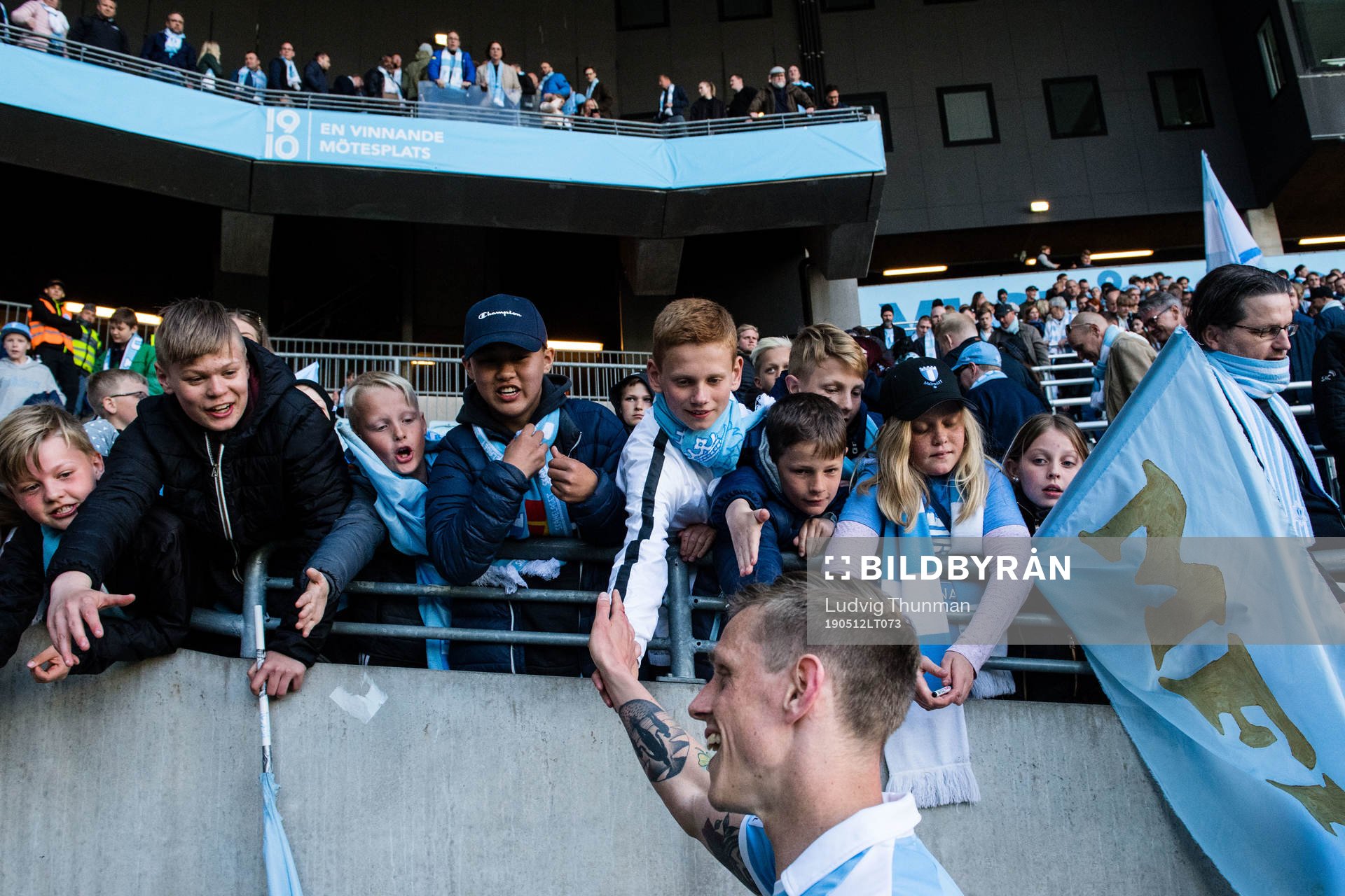 Malmö FFs Sören Rieks tackar publiken