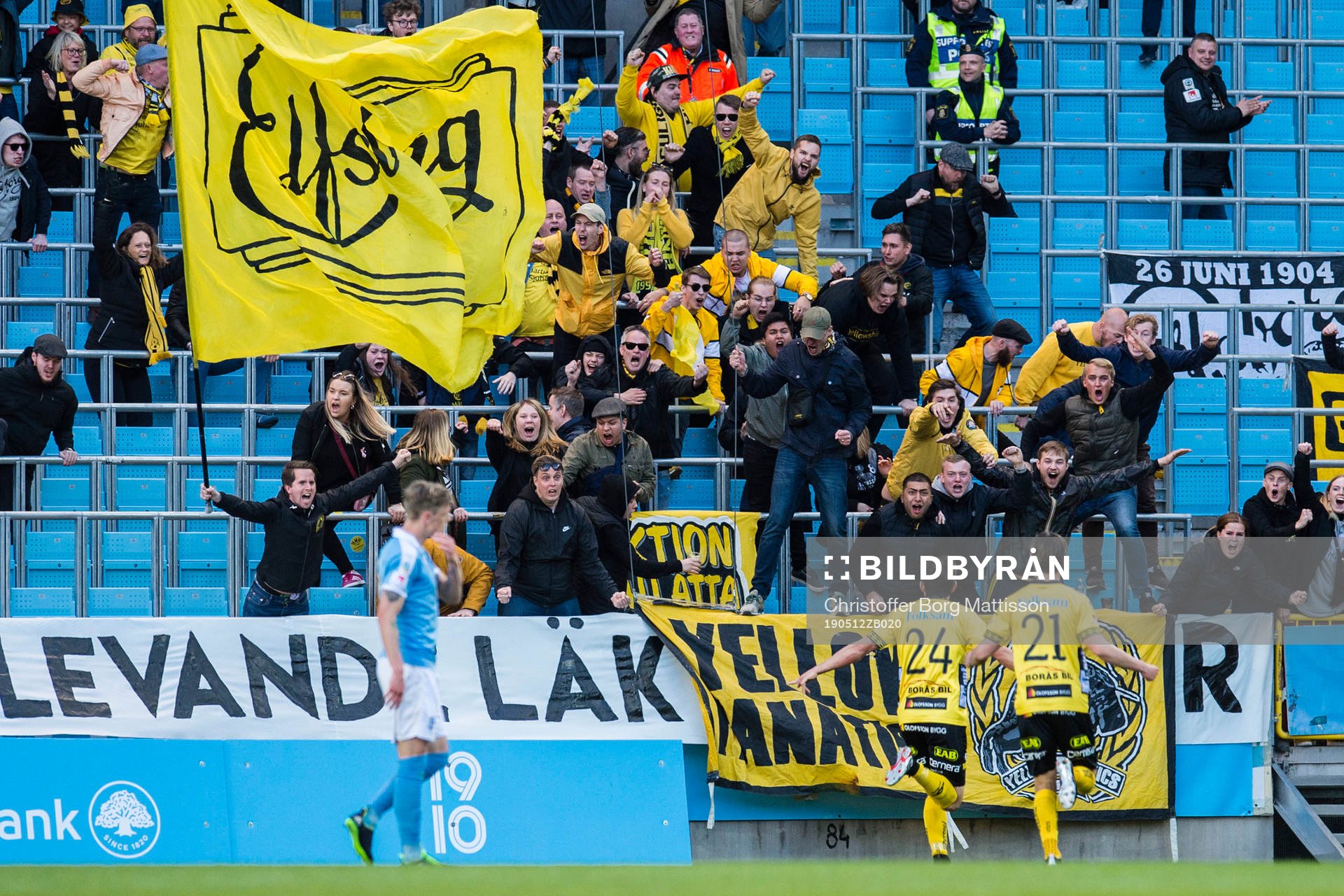 Elfsborgs Stefan Ishizaki och Jonathan Levi jublar