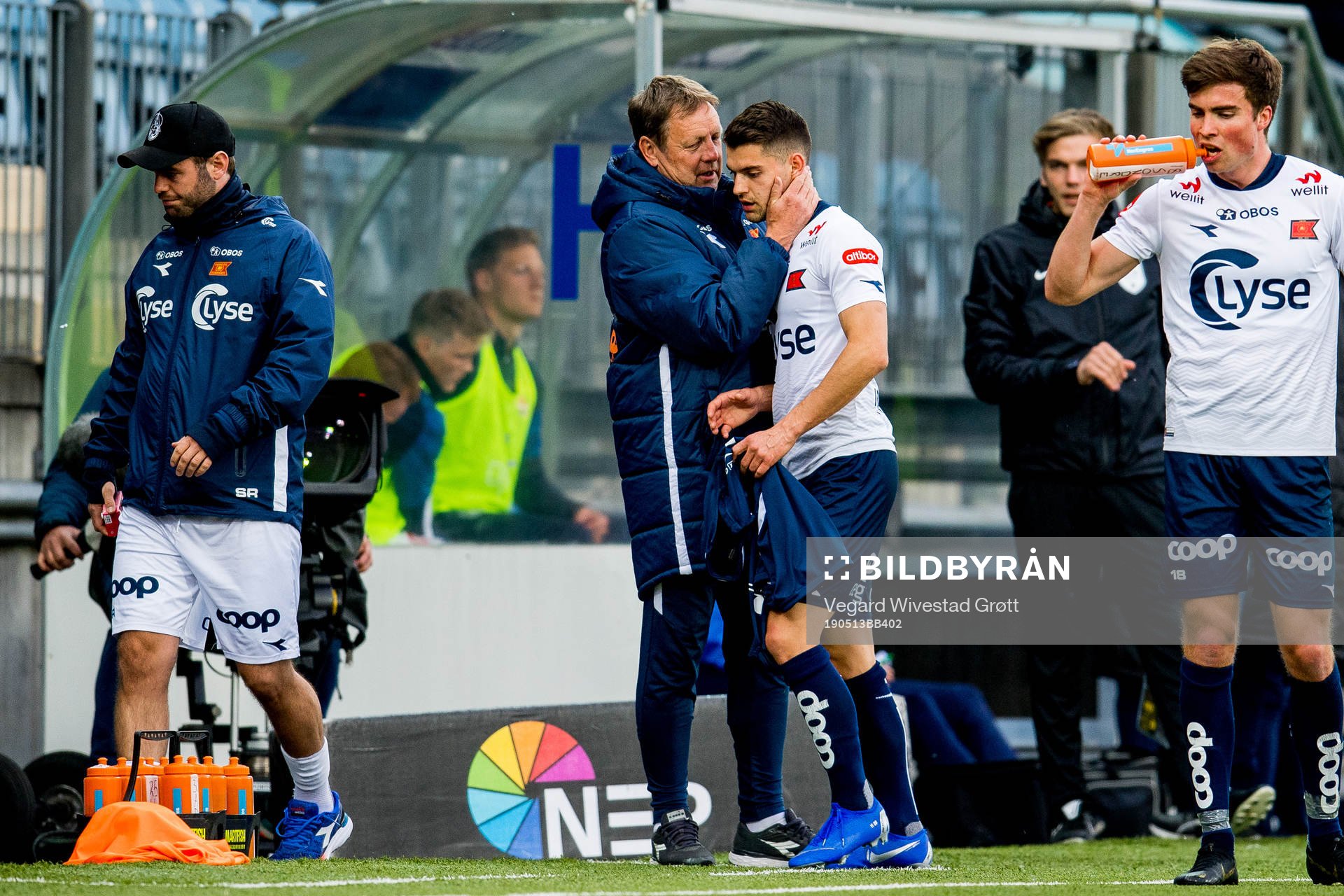 Bjarne Berntsen, head coach of Viking, and Ylldren Ibrahimaj