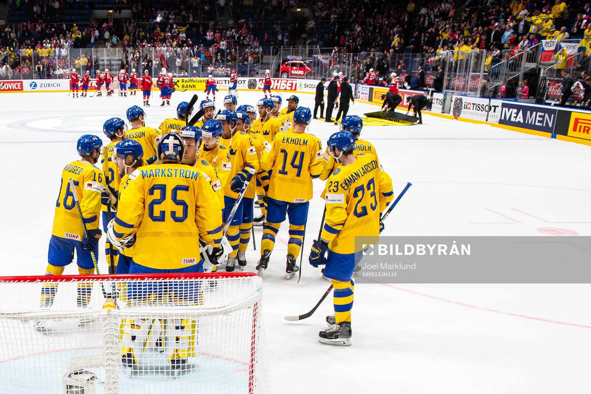 Players of Sweden celebrate