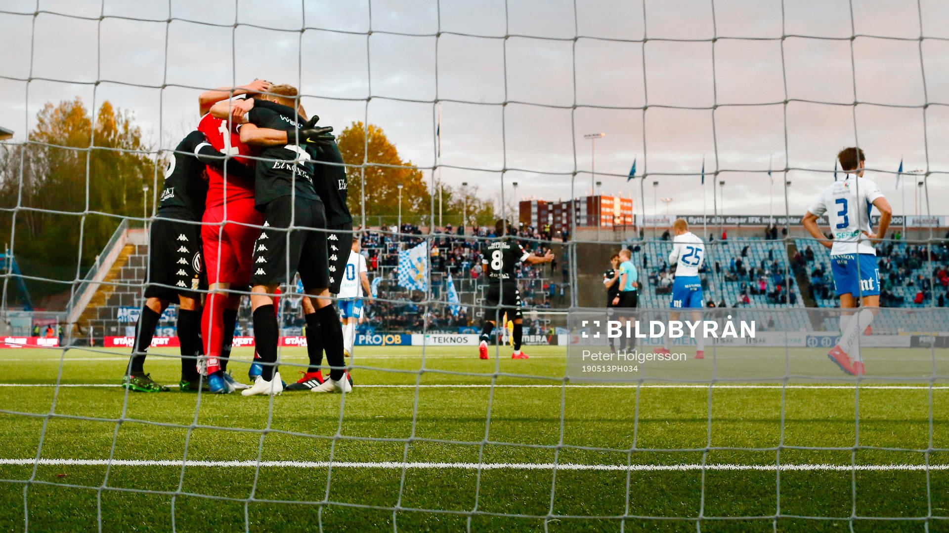 IFK Göteborgs spelare jublar