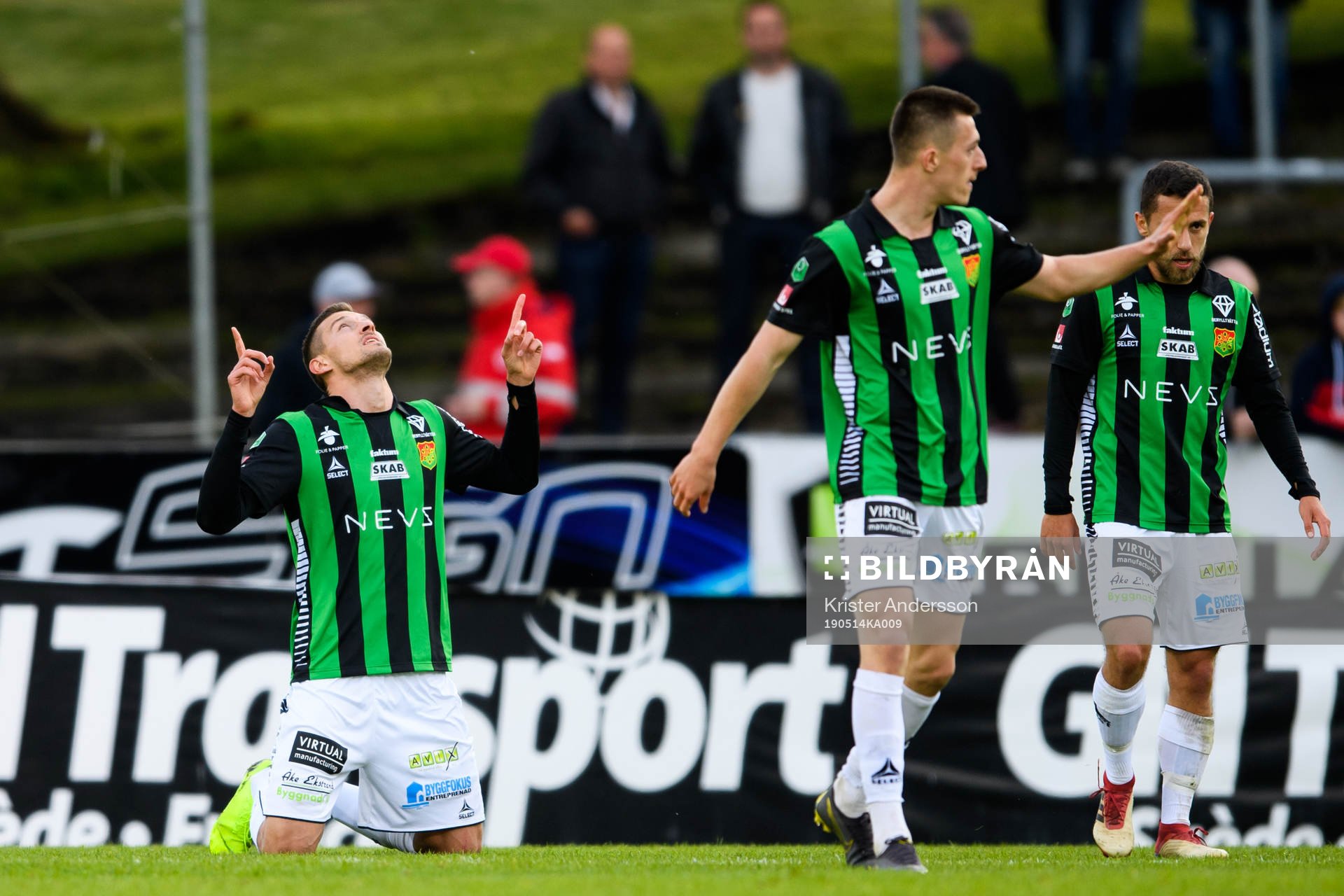 GAIS Nikola Asceric jublar efter sitt 0-2 mål under fotbollsmatchen i Superettan mellan Halmstad och GAIS den 14 maj 2019 i Halmstad.