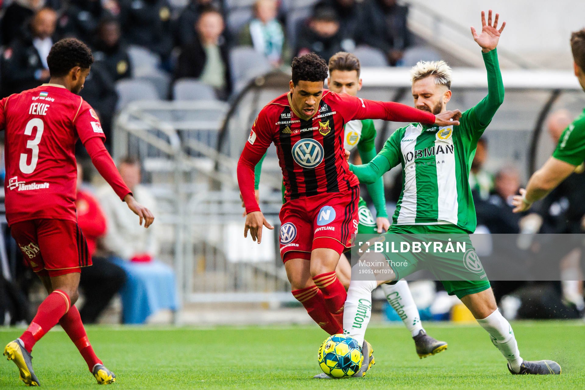 Östersunds Marco Weymans och Hammarbys Simon Sandberg