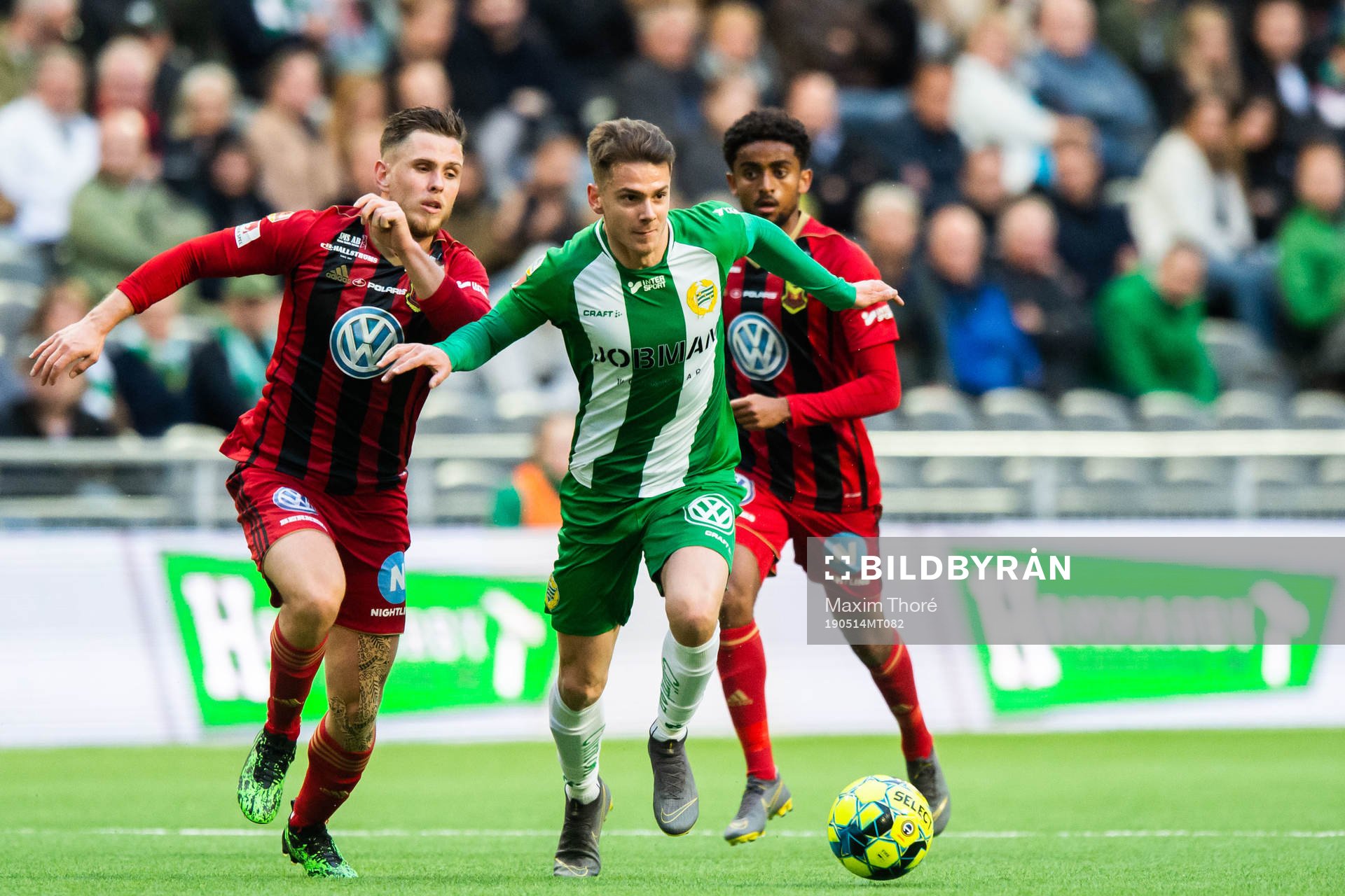Hammarbys Alexander Kacaniklic och Östersunds Jamie Hopcutt