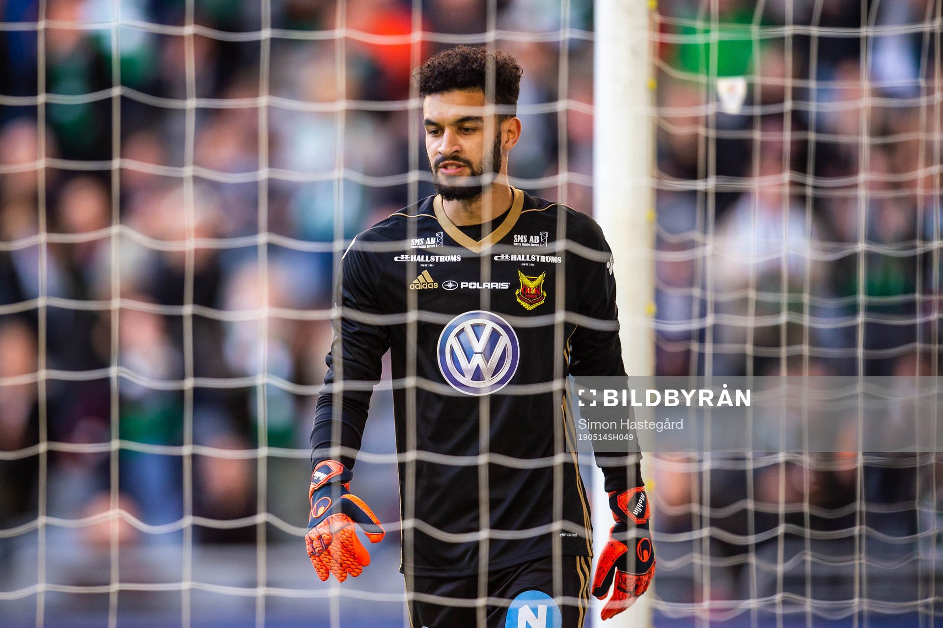 Östersunds målvakt Sixten Mohlin deppar