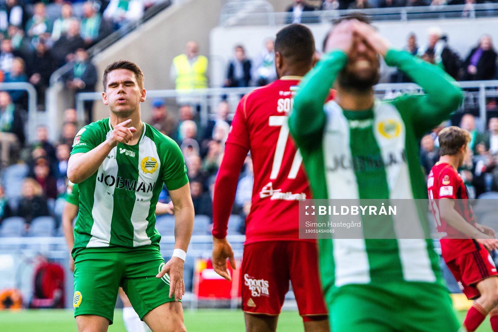 Hammarbys Vidar Örn Kjartansson och Imad Khalili deppar