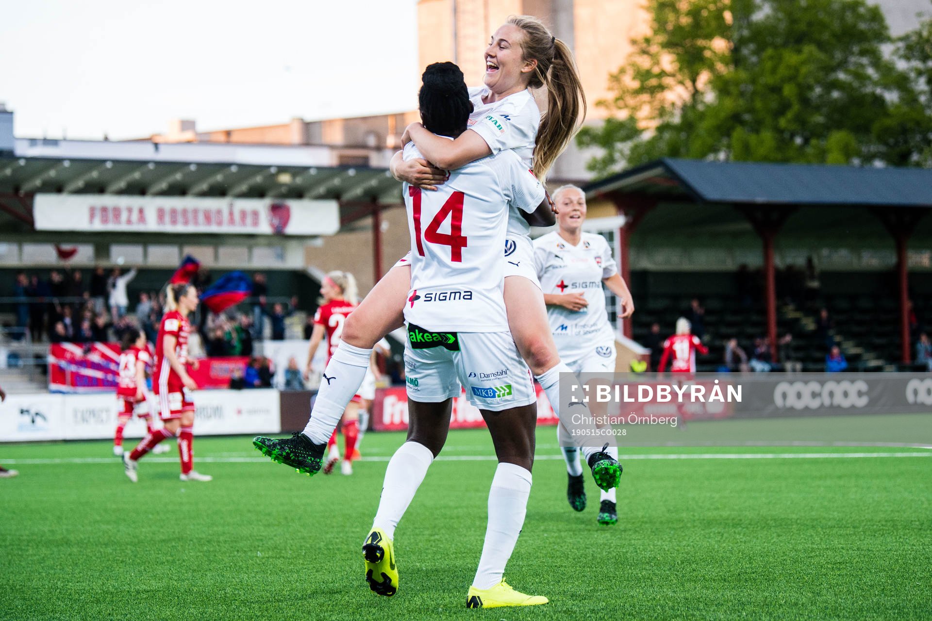 Rosengårds Anam Imo jublar
