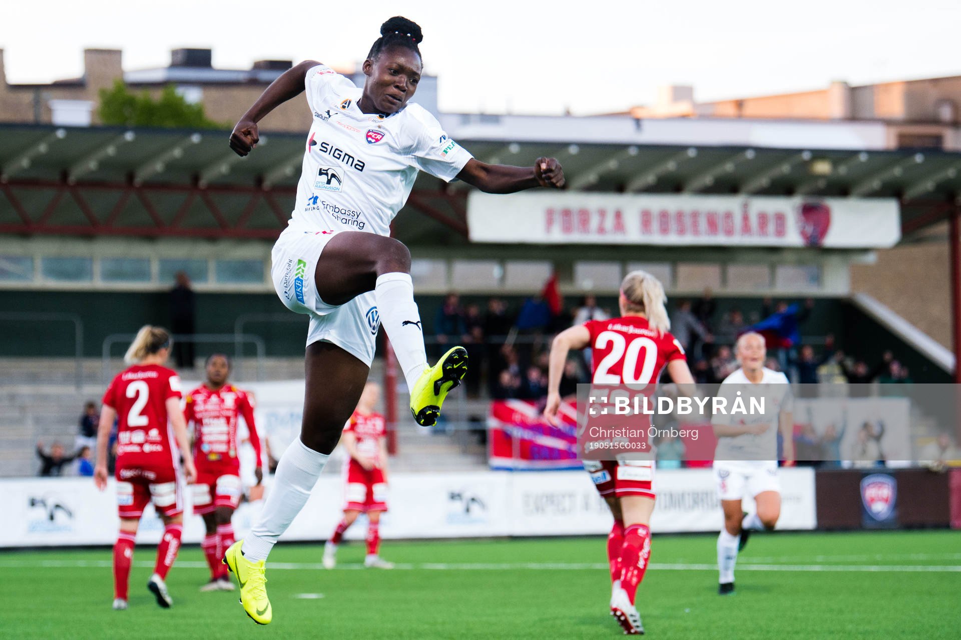 Rosengårds Anam Imo jublar
