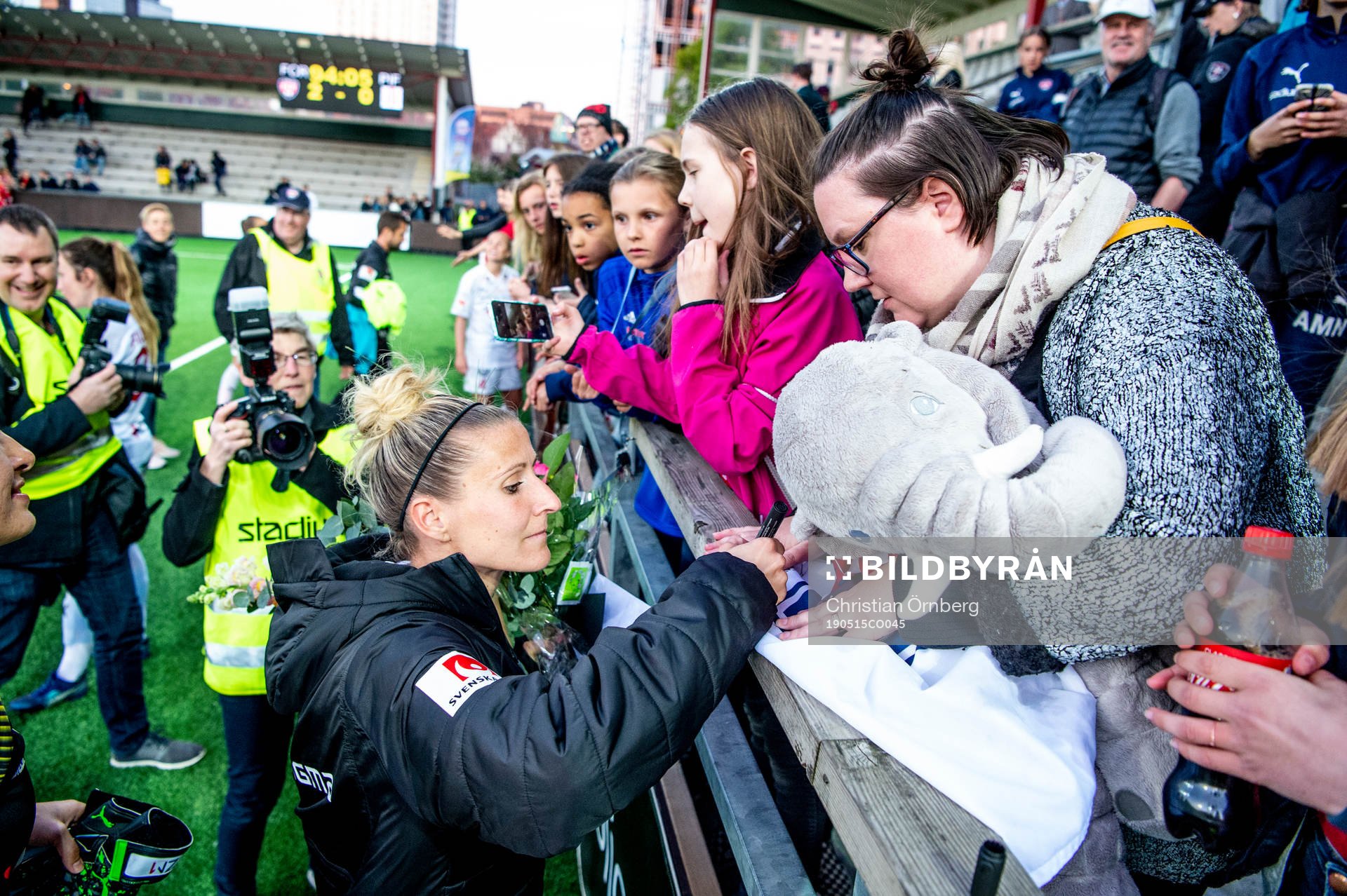 Rosengårds Anja Mittag tackas av