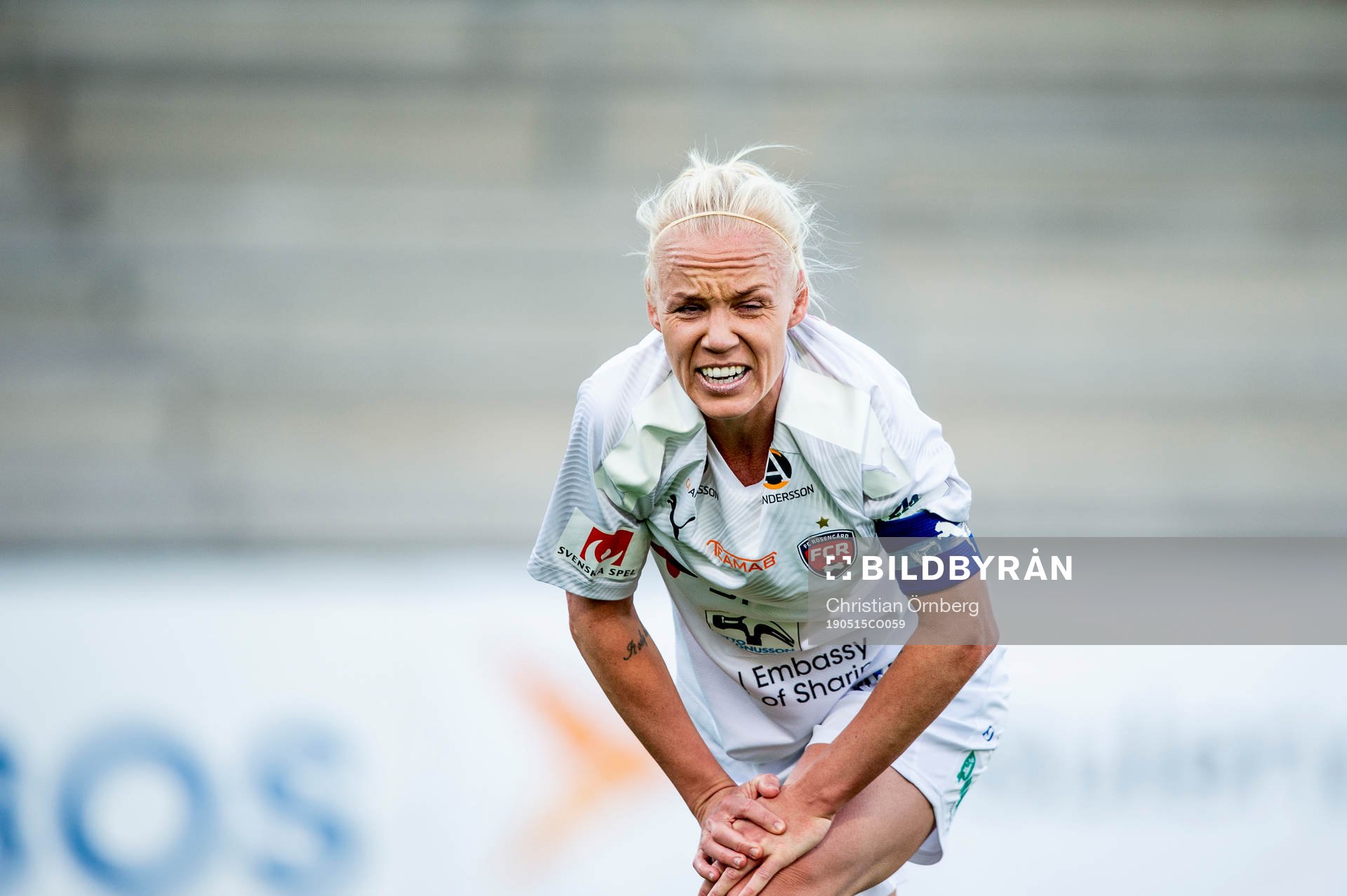 Rosengårds Caroline Seger grinar illa