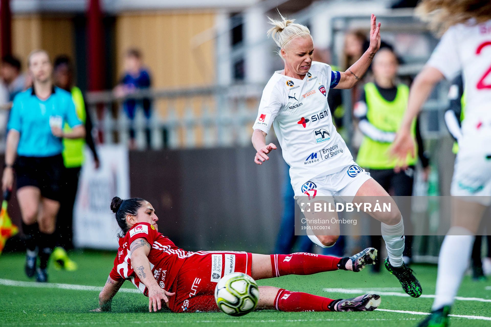 Piteås Fernanda Da Silva och Rosengårds Caroline Seger