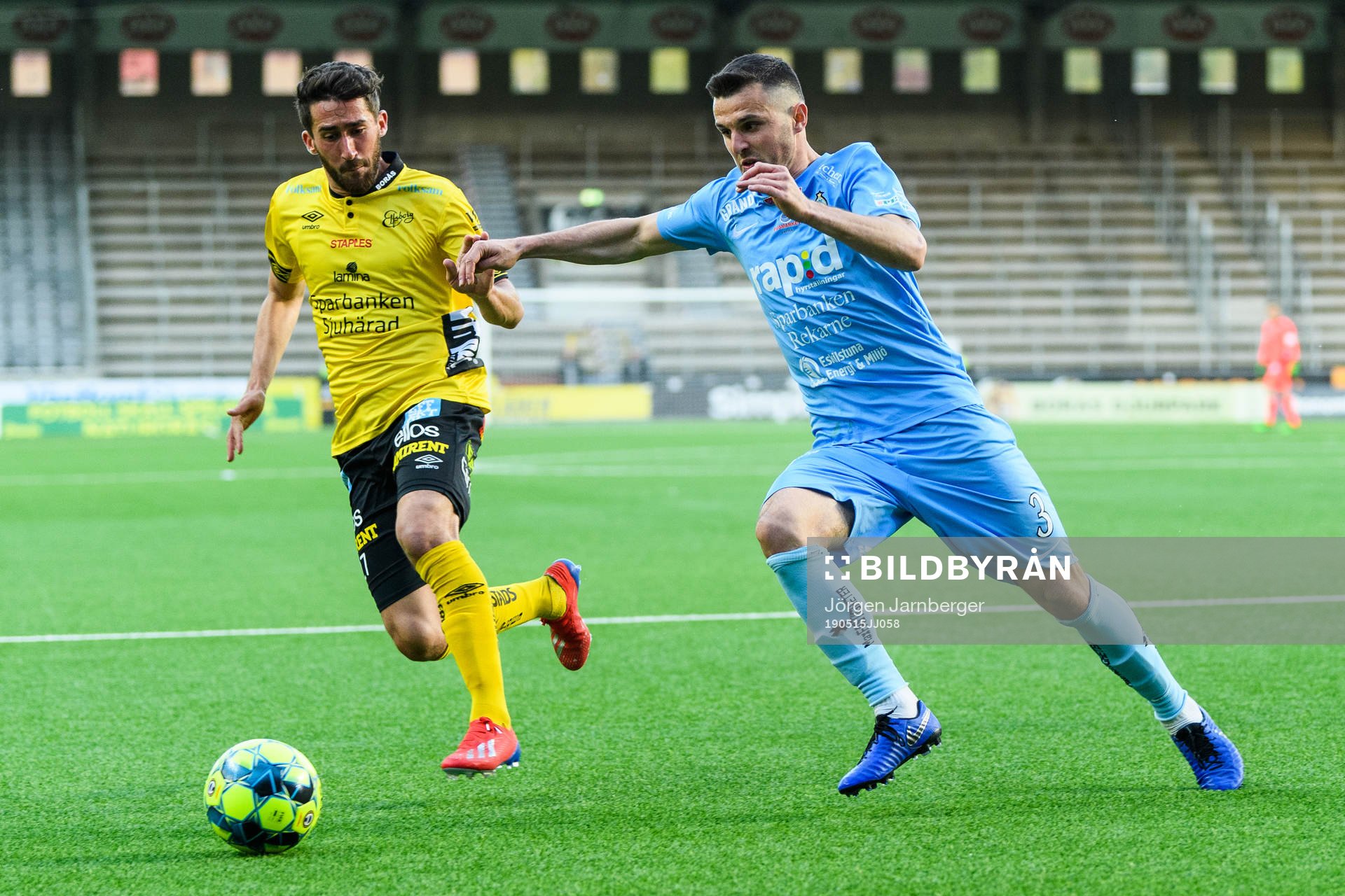 AFC Eskilstunas Kadir Hodzic och Elfsborgs Frederik Holst