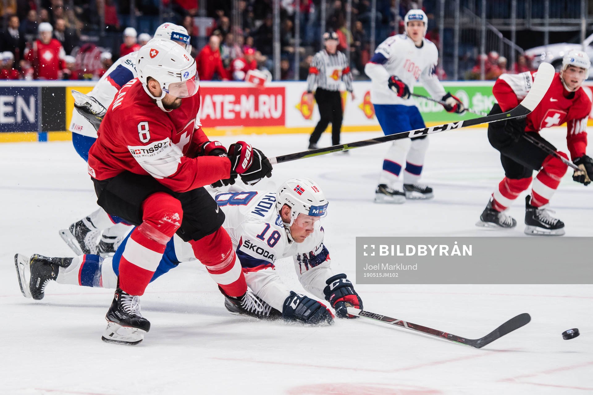 Vincent Praplan of Switzerland and Tobias Lindström of