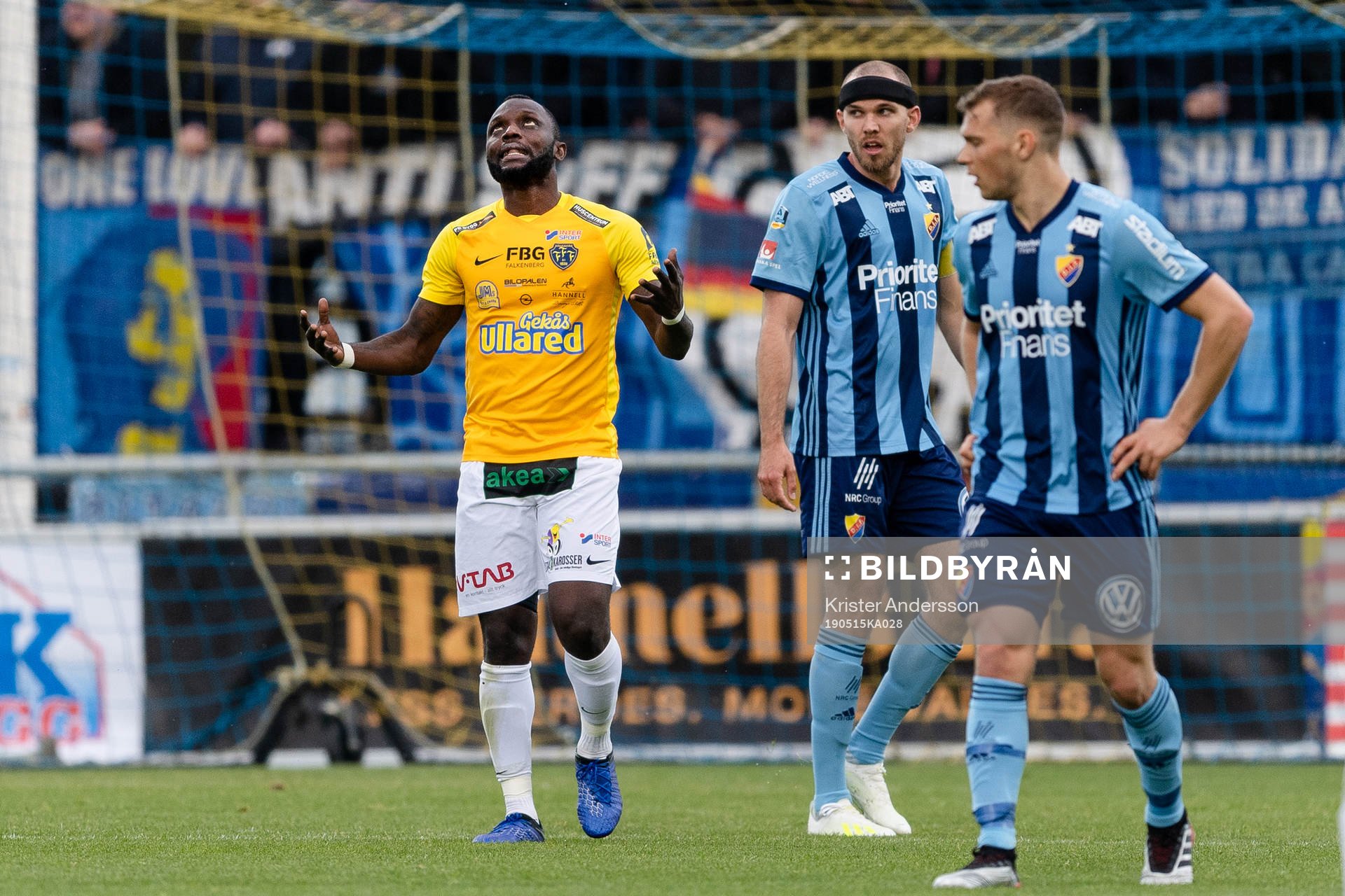 Falkenbergs John Chibuike deppar