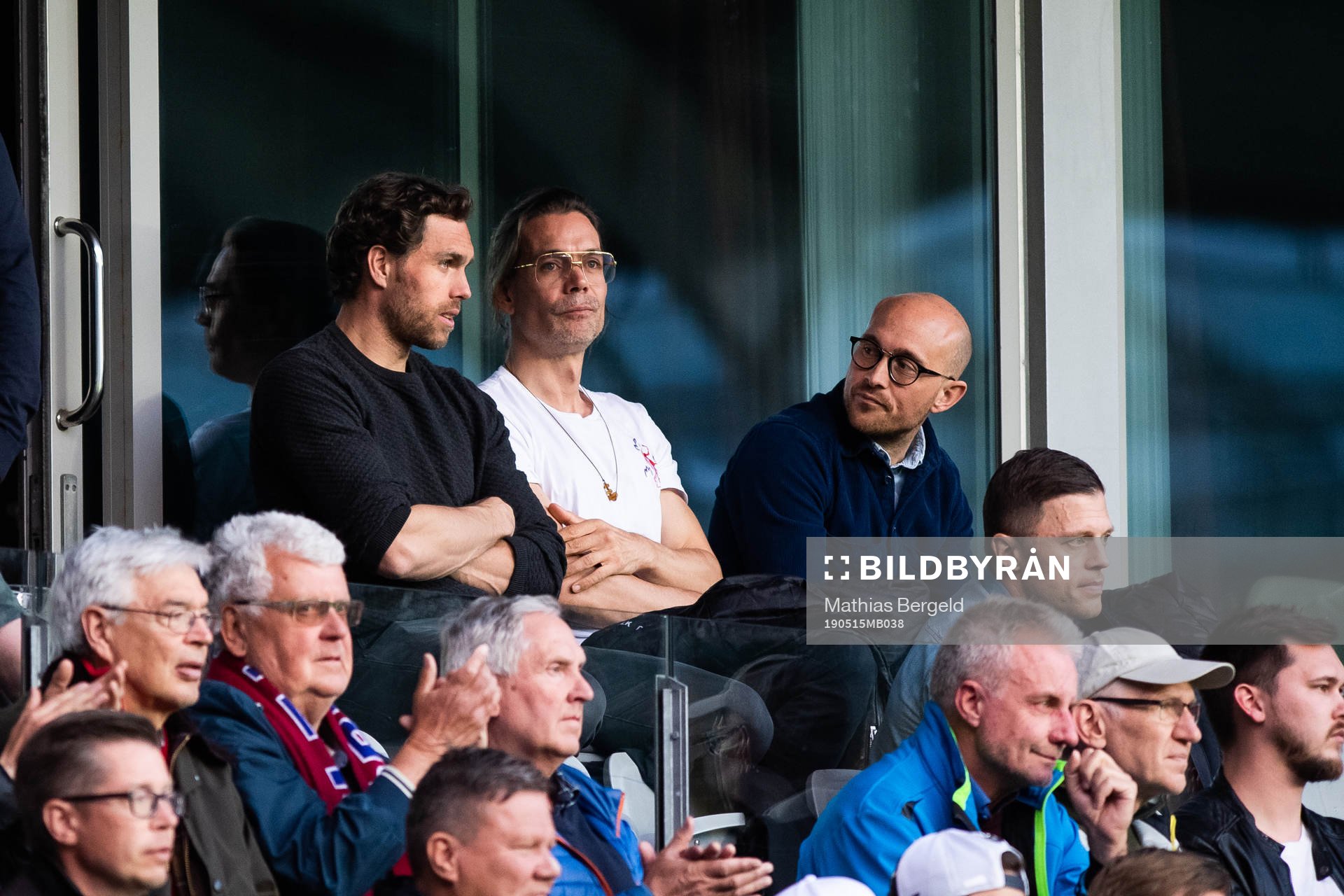 Före detta örgrytespelaren Johan Elmander på läktaren under fotbollsmatchen i Superettan mellan Örgryte och Varberg den 15 maj 2019 i Göteborg.