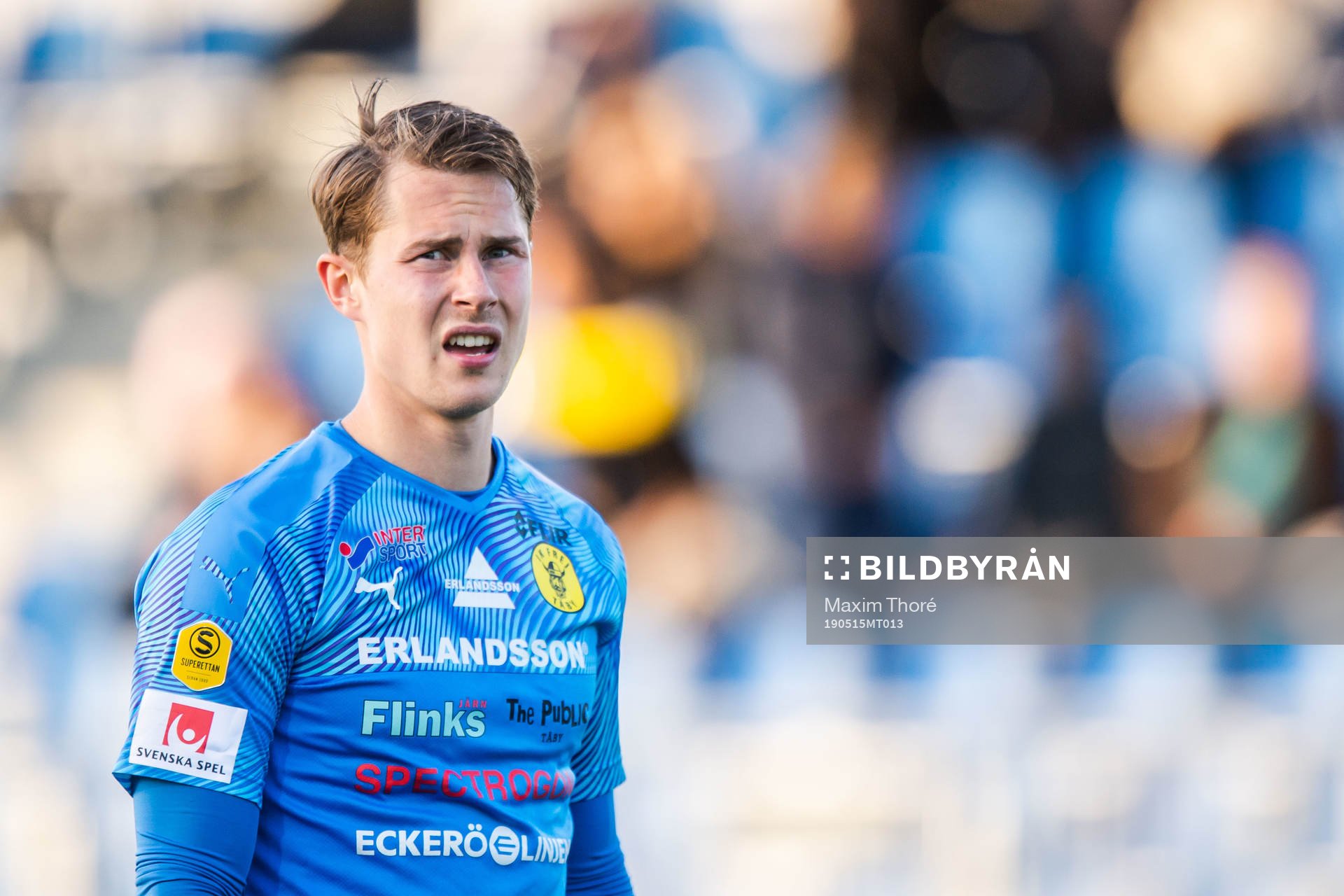 Frejs målvakt Jonas Olsson deppar