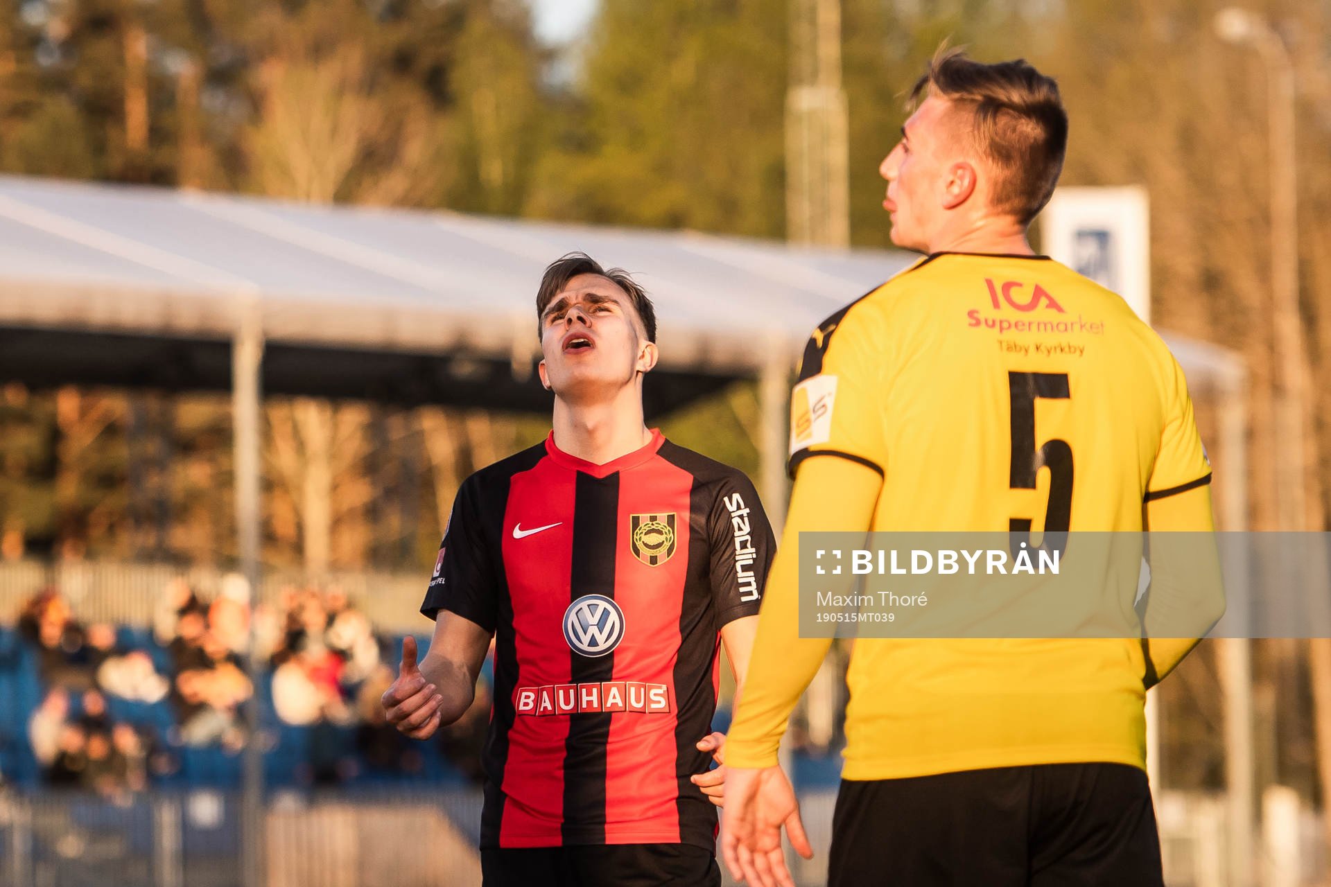 Brommapojkarnas Dusan Jajic deppar
