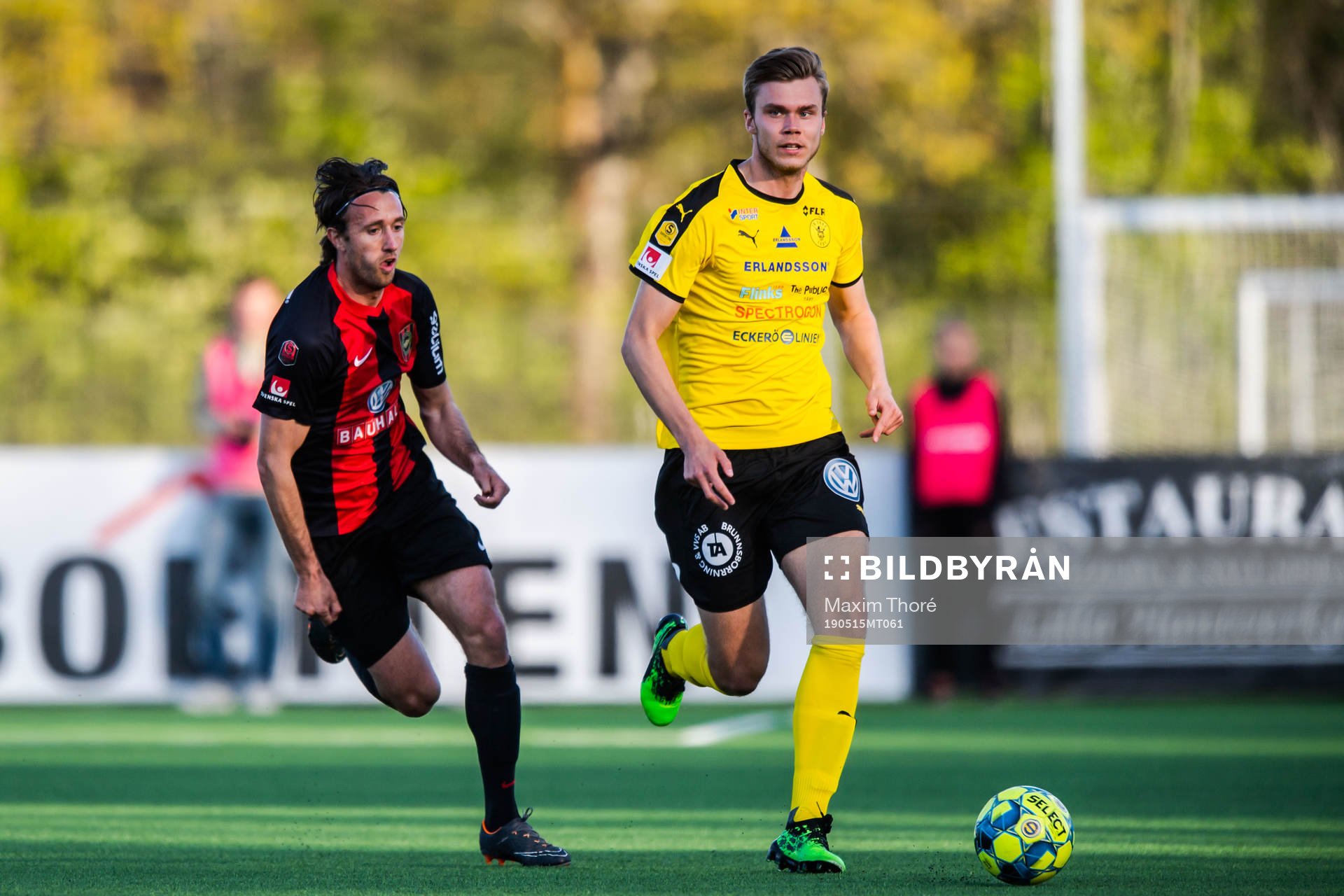 Frejs Marcus Degerlund och Brommapojkarnas Philip Hellquist