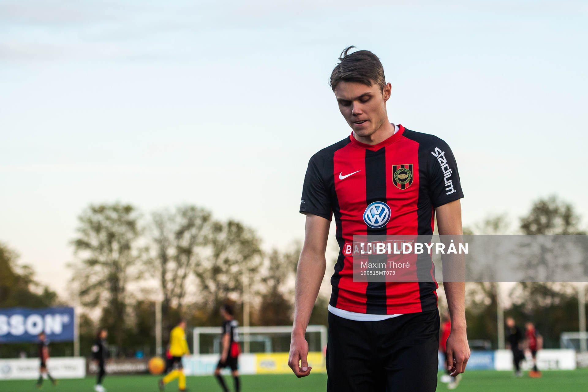 Brommapojkarnas Albin Linnér deppar