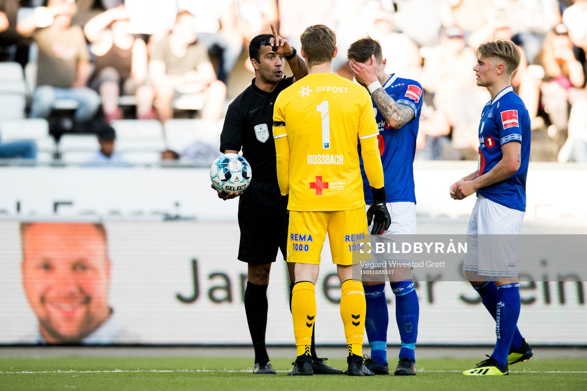 Rohit Saggi, referee