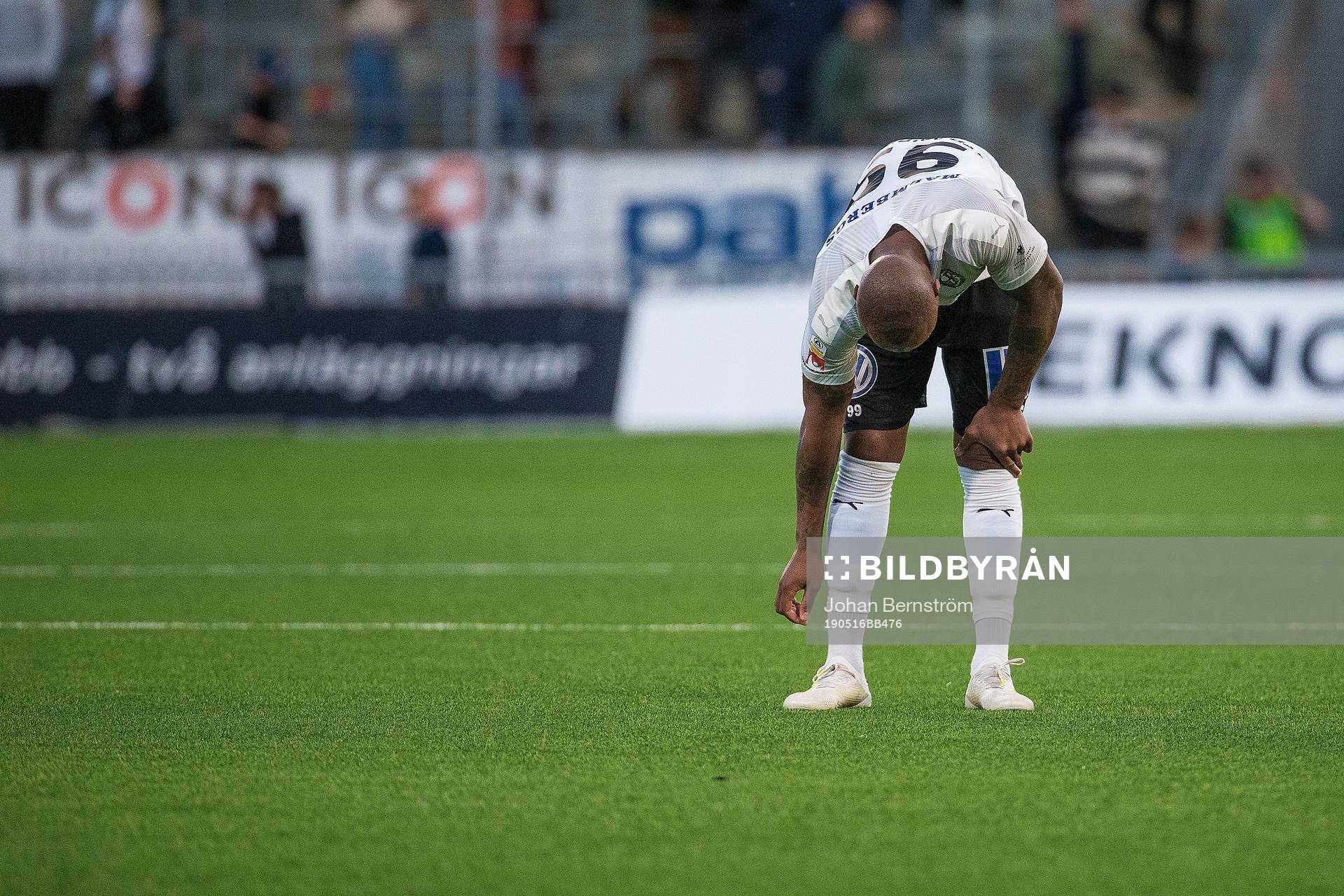 Örebros Carlos Strandberg deppar