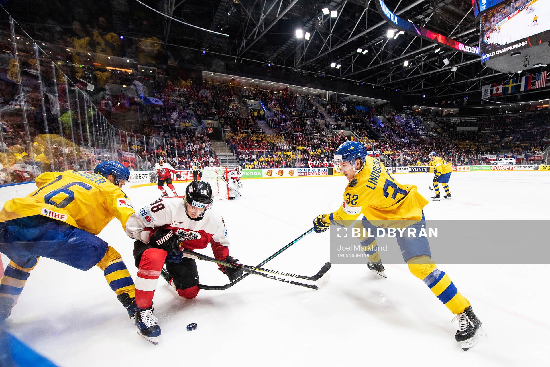 Marcus Krüger and Oskar Lindblom of Sweden against