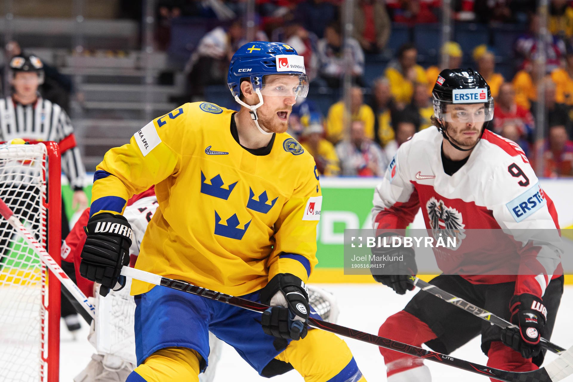 Gabriel Landeskog of Sweden and Alexander Rauchenwald of