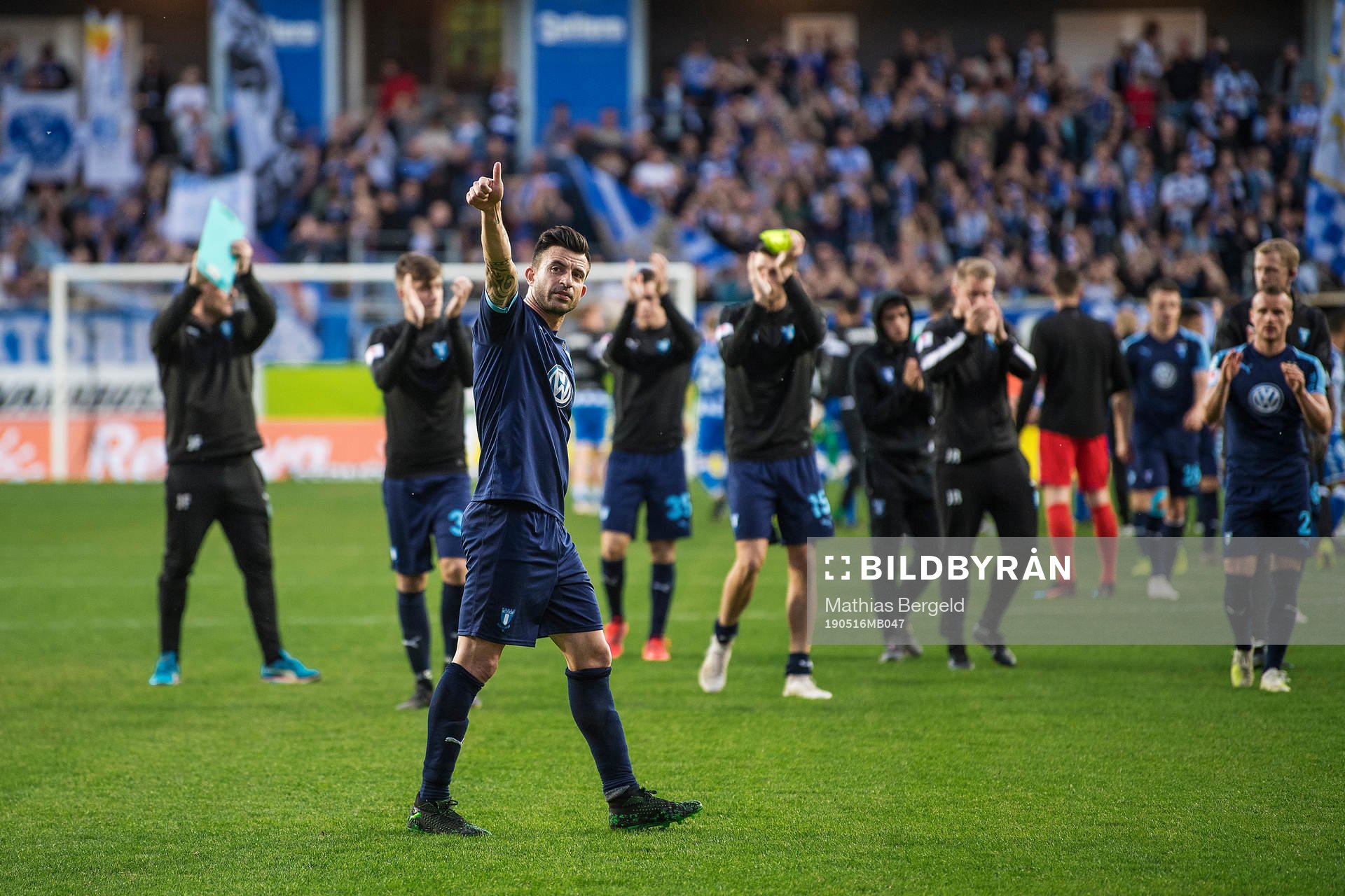 Malmö FFs Behrang Safari tackar publiken