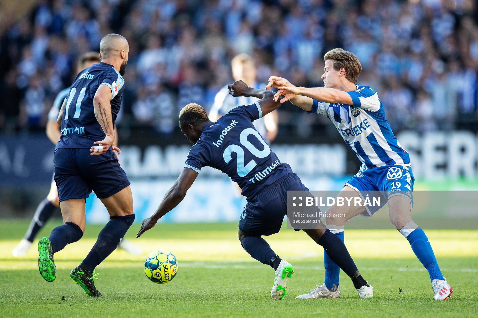 Malmö FFs Guillermo Molins och Bonke Innocent mot IFK