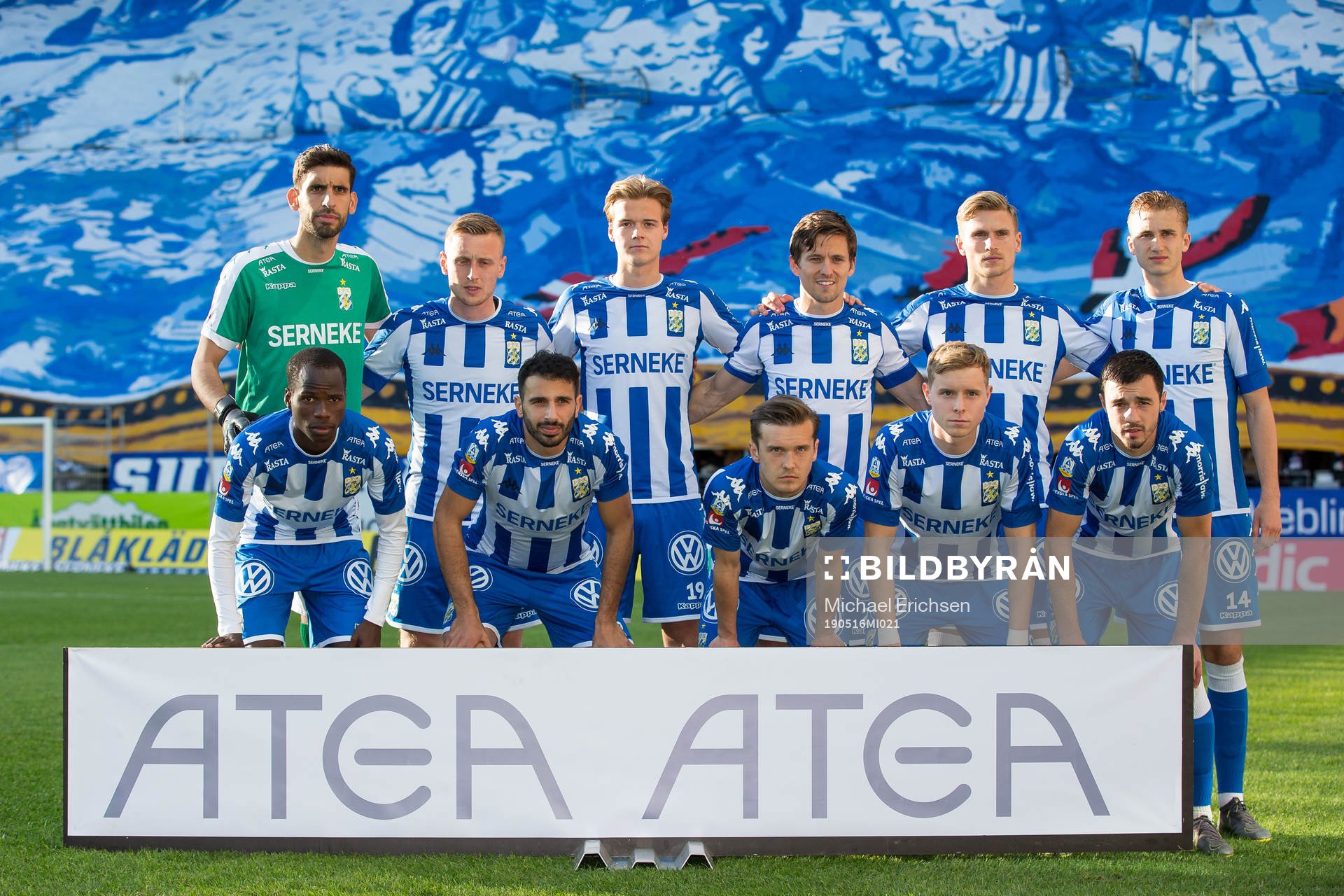 IFK Göteborgs startelva uppe fr.v. målvakt Giannis