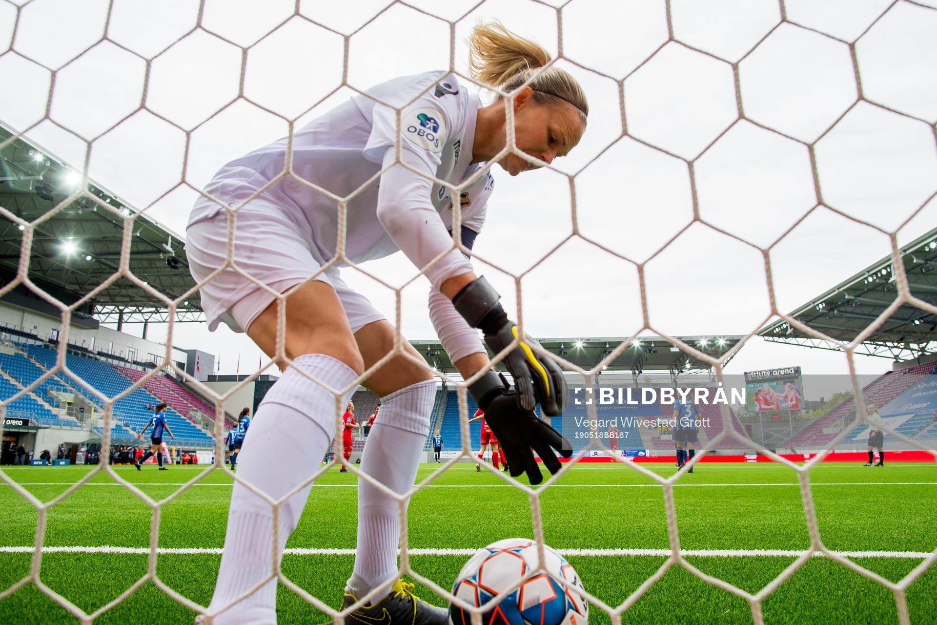 Goalkeeper Ingrid Hjelmseth of Stabæk looks dejected