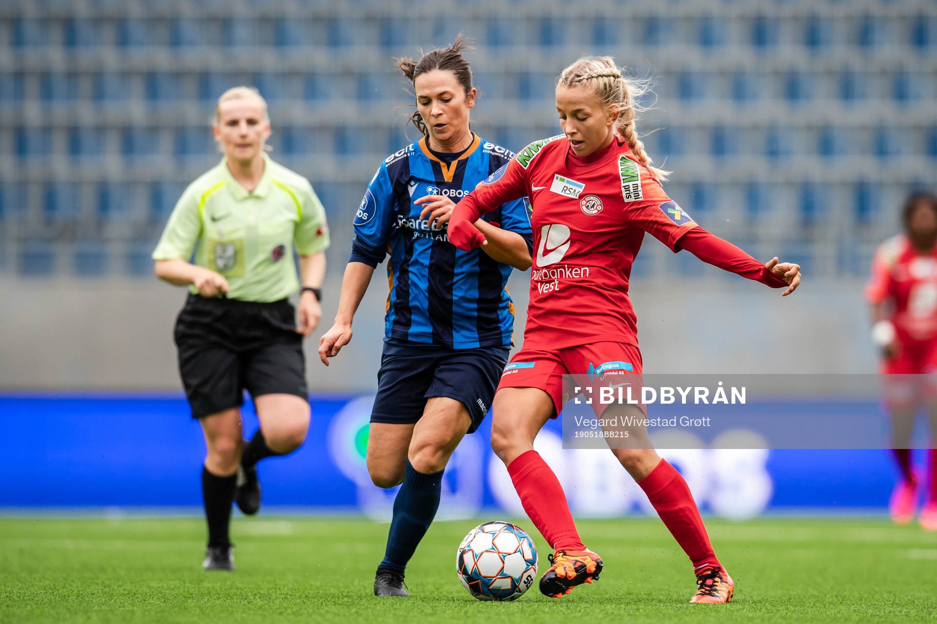 Siri Merete Grønli of Stabæk and Rikke Nygard of
