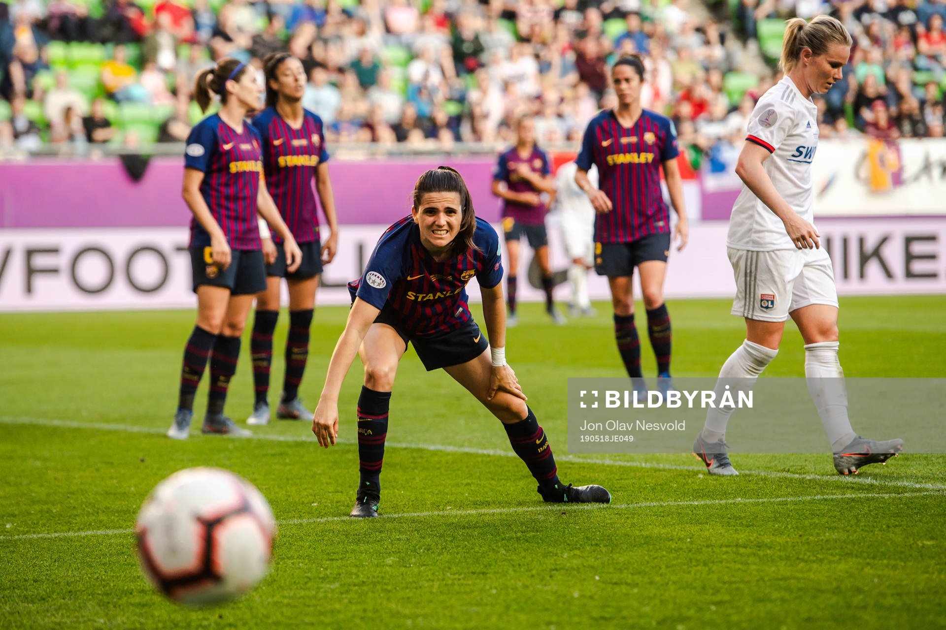 Andrea Pereira of Barcelona looks dejected