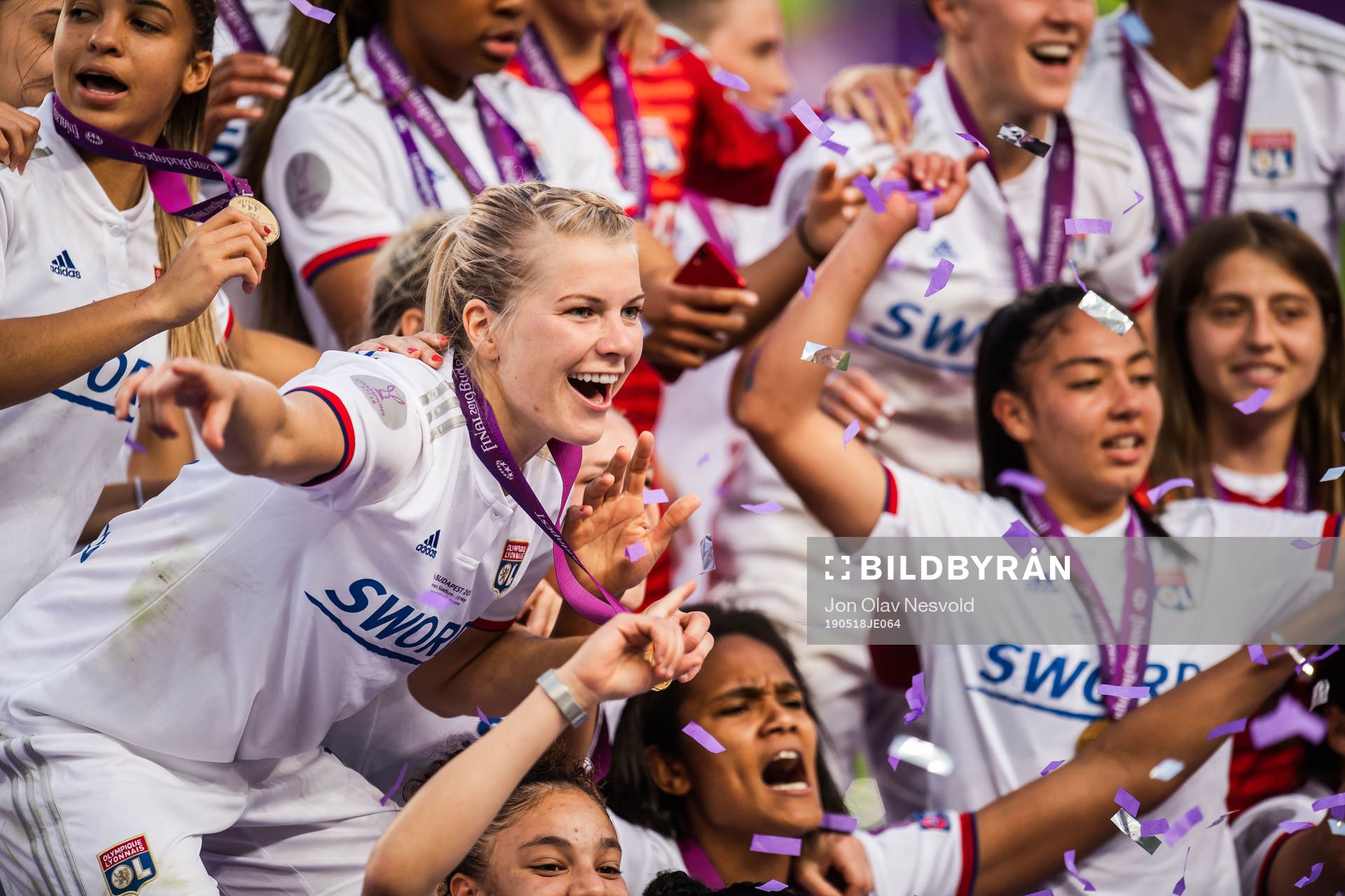 Ada Hegerberg of Lyon celebrate with teammates