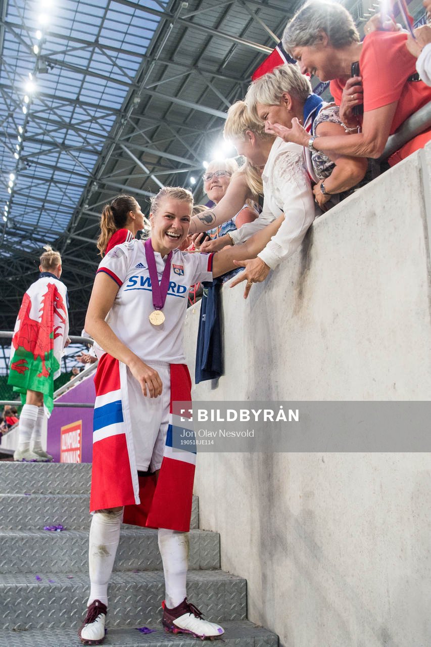 Ada Hegerberg of Lyon celebrates with her family