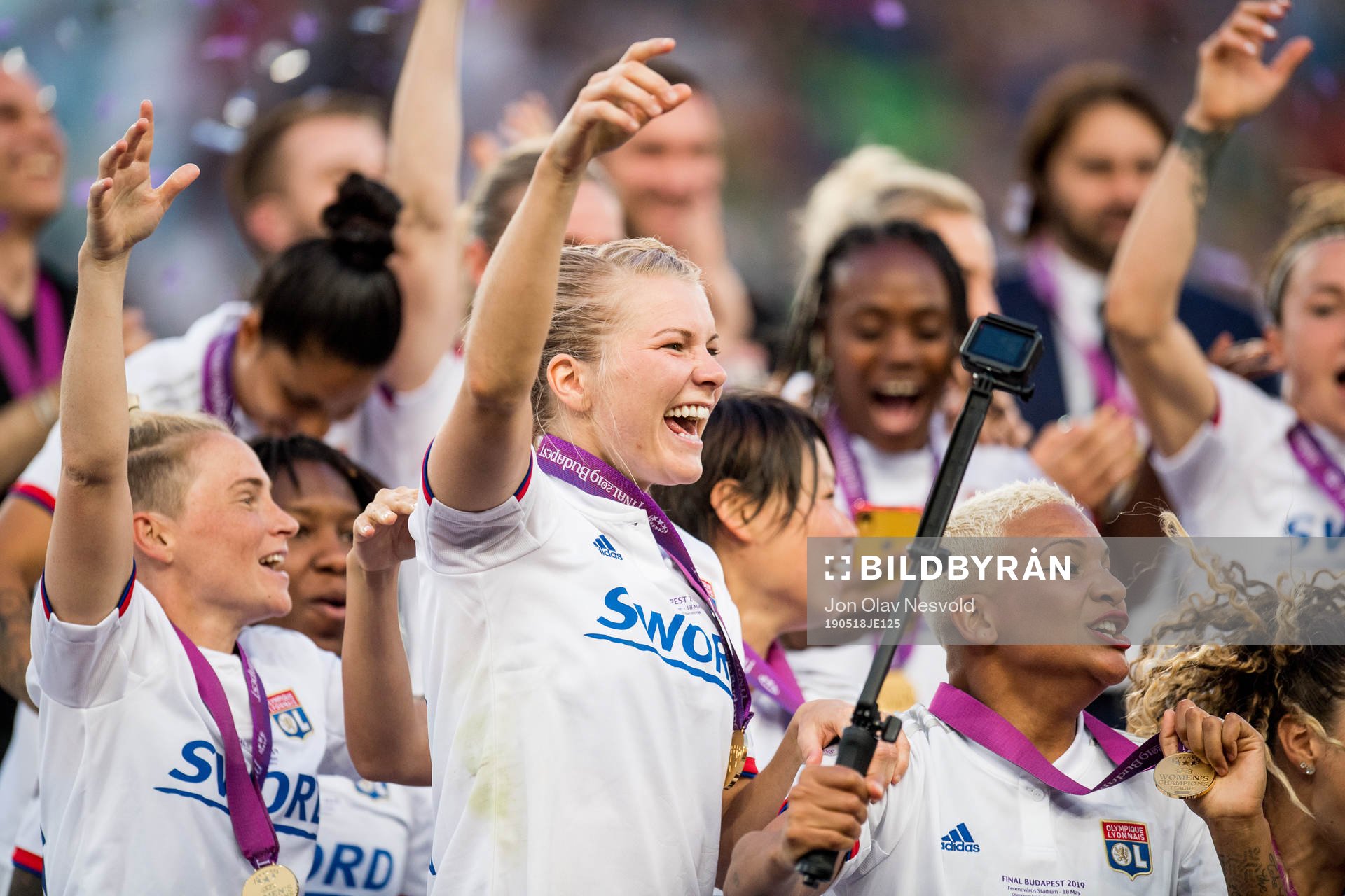 Ada Hegerberg of Lyon celebrates