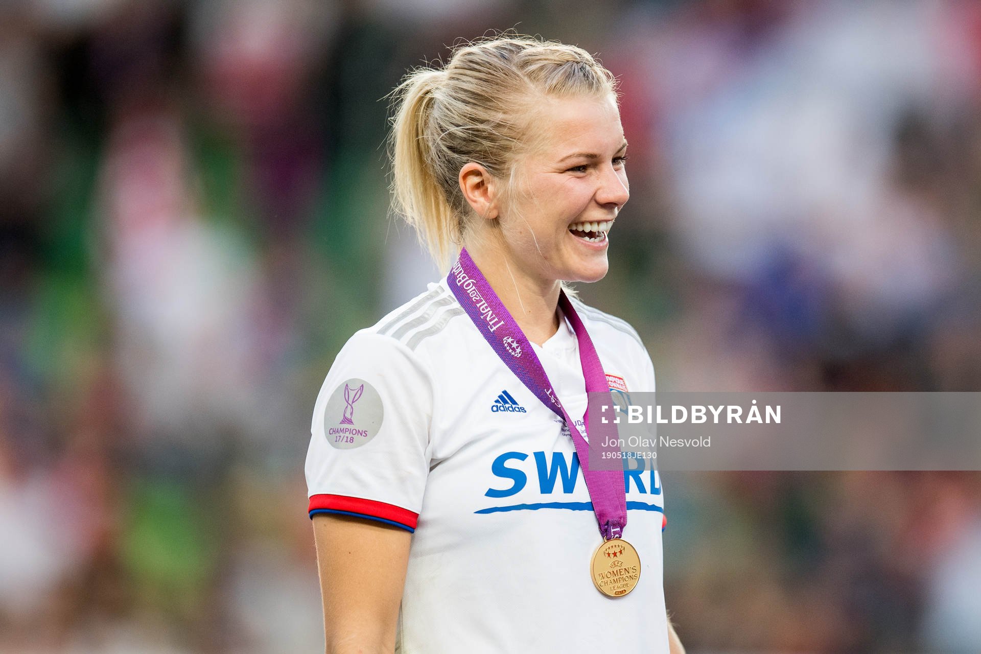 Ada Hegerberg of Lyon celebrates