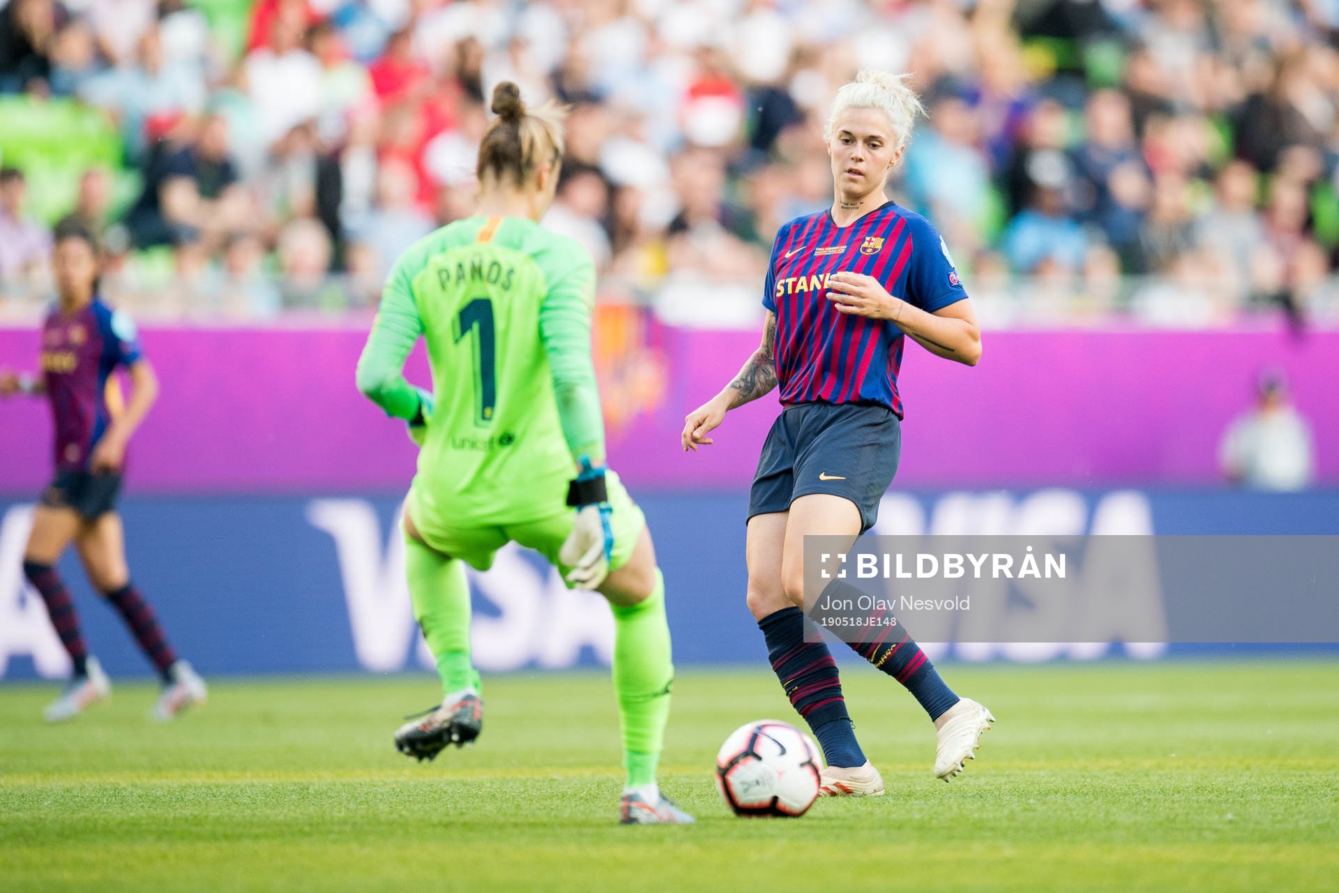 María León of Barcelona