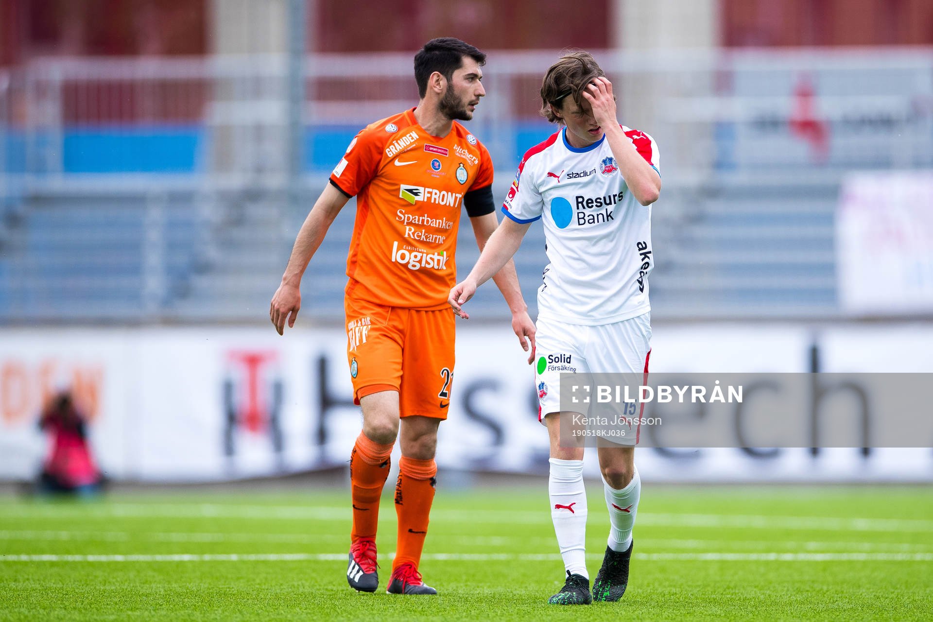 Helsingborgs Max Svensson deppar bredvid AFC Eskilstunas