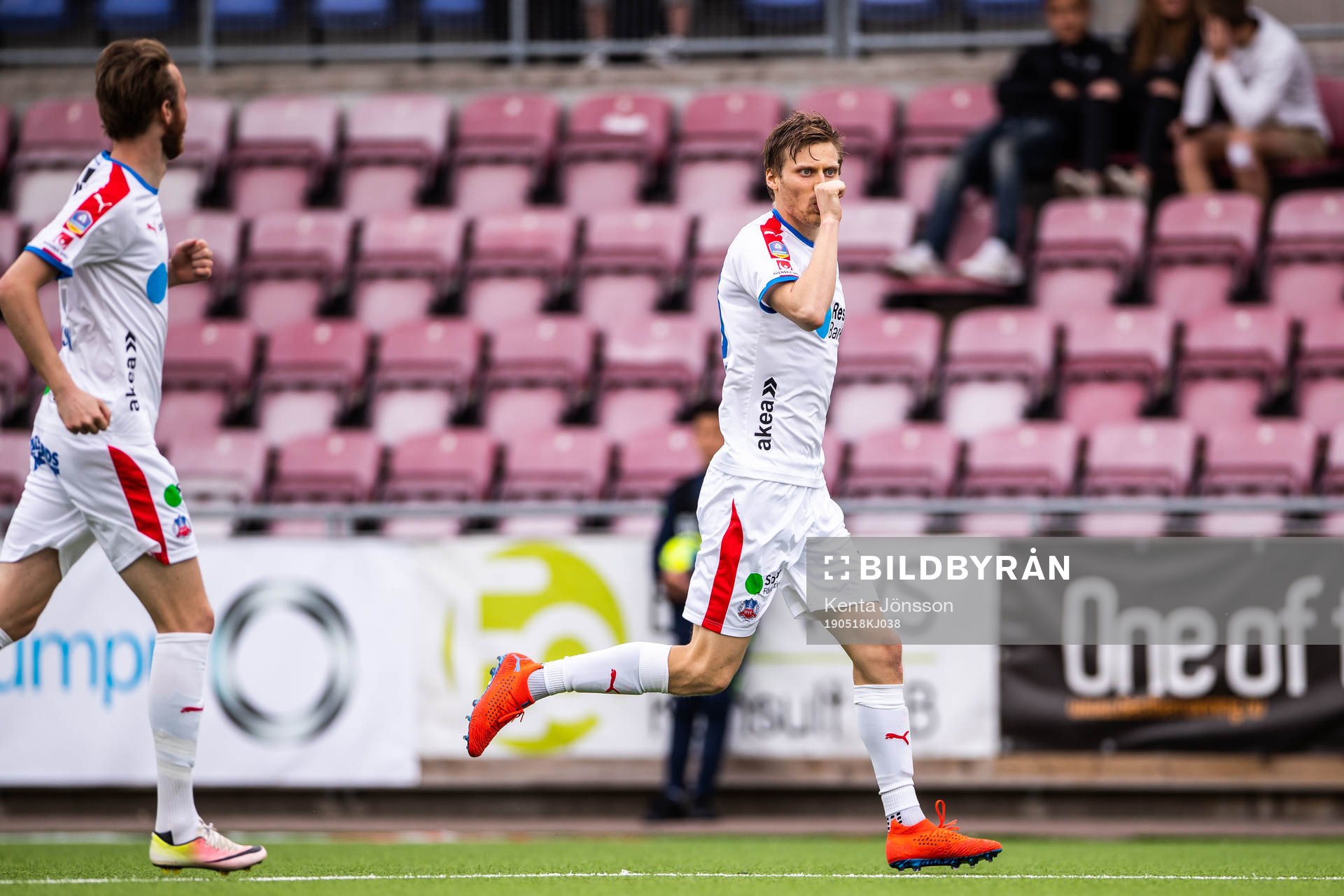 Helsingborgs Andri Bjarnason jublar