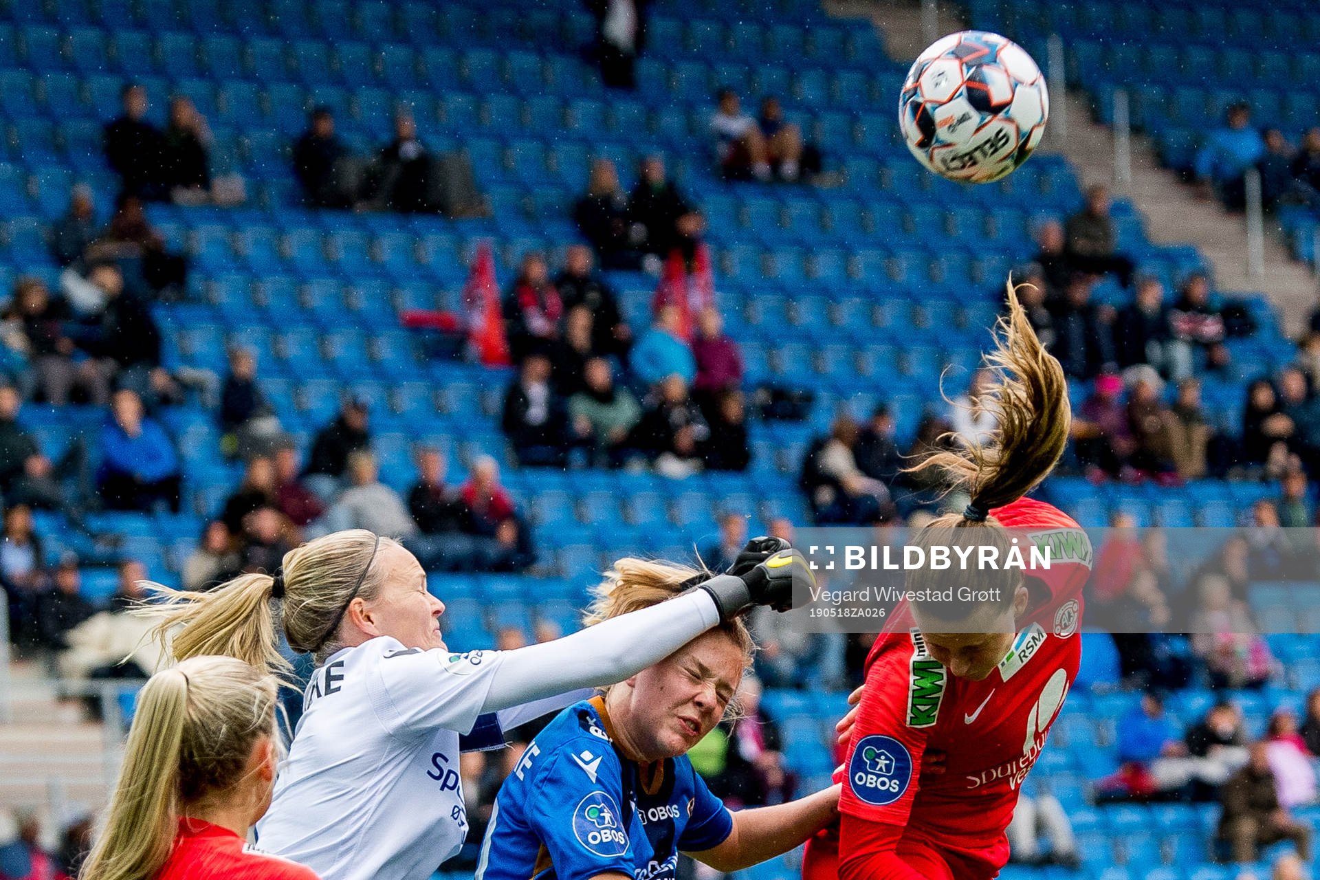 Goalkeeper Ingrid Hjelmseth of Stabæk, Cornelia Fladberg