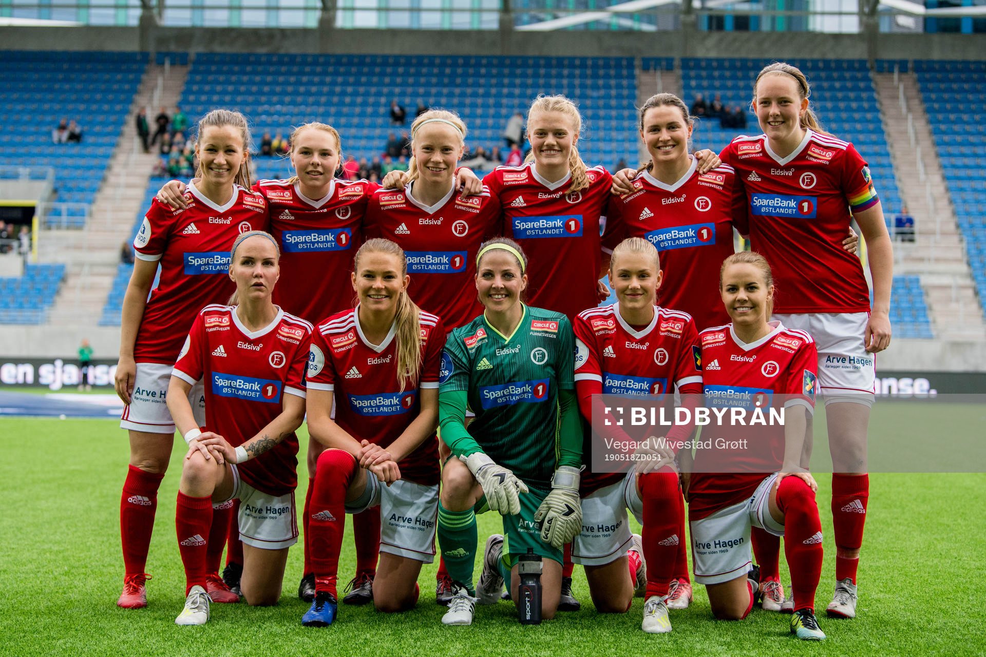 Maren Kristine Andersen (2nd row), Nora Bakke, Julie