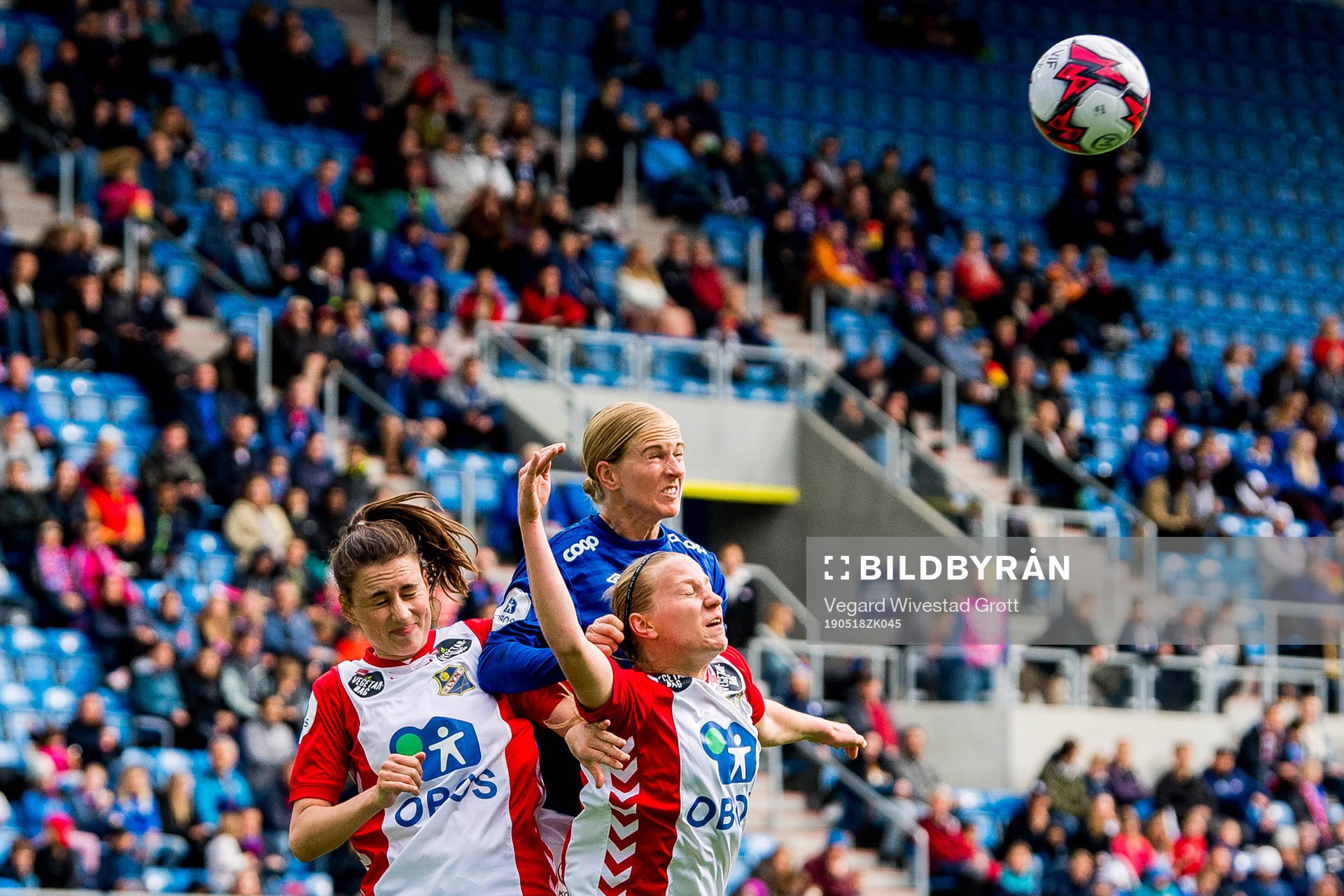 Trine Skjelstad Jensen of Lyn, Natasha Dowie of Vålerenga