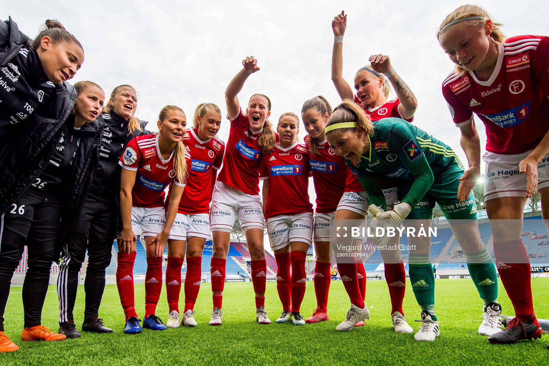 Sara Johansen, Natalie Nilsen, Sigrid Bloch-Hansen, Mina